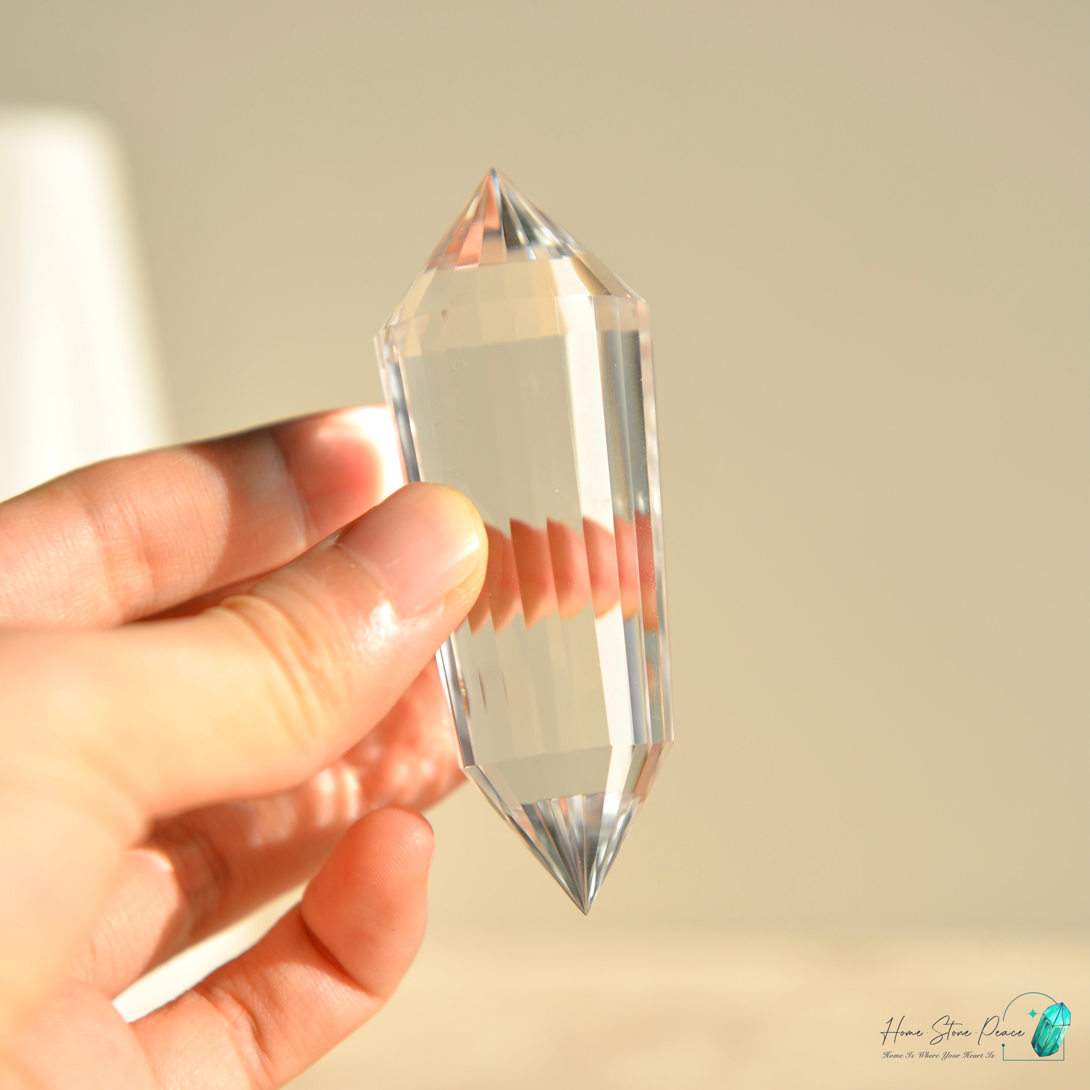 純手工沃格爾白水晶 (24面) Handcrafted Clear Quartz Vogel Cut (24 sides)