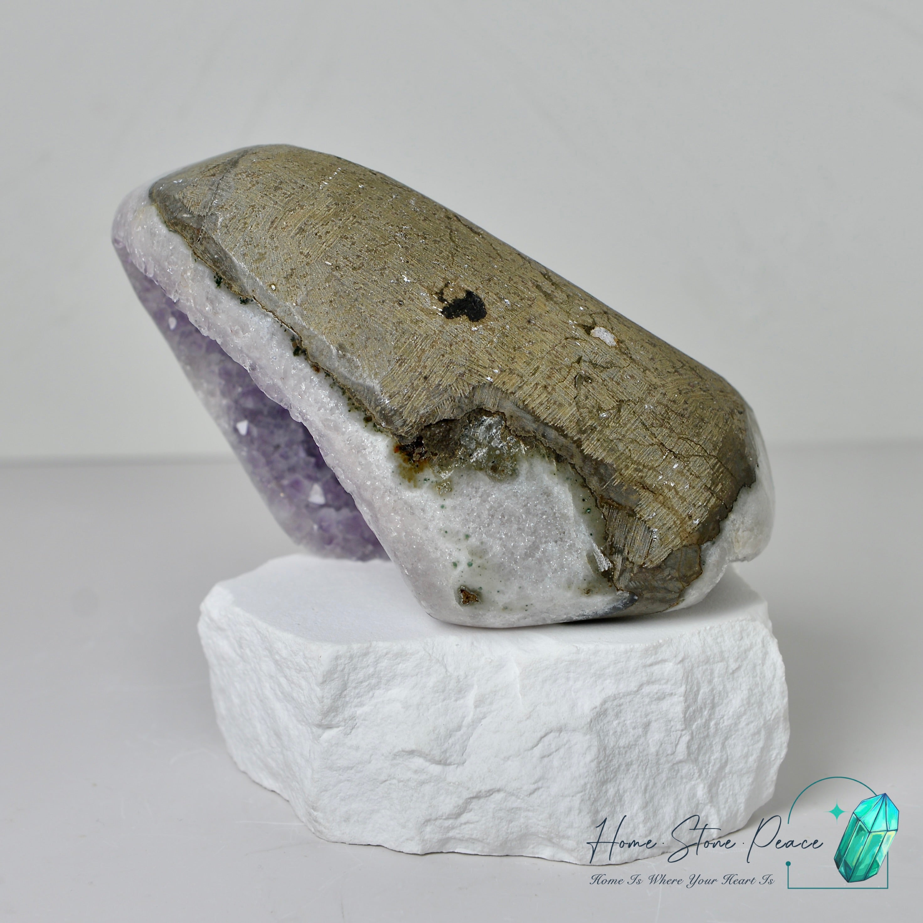 淺紫水晶方解石共生晶洞 Lavender Amethyst and Calcite Geode