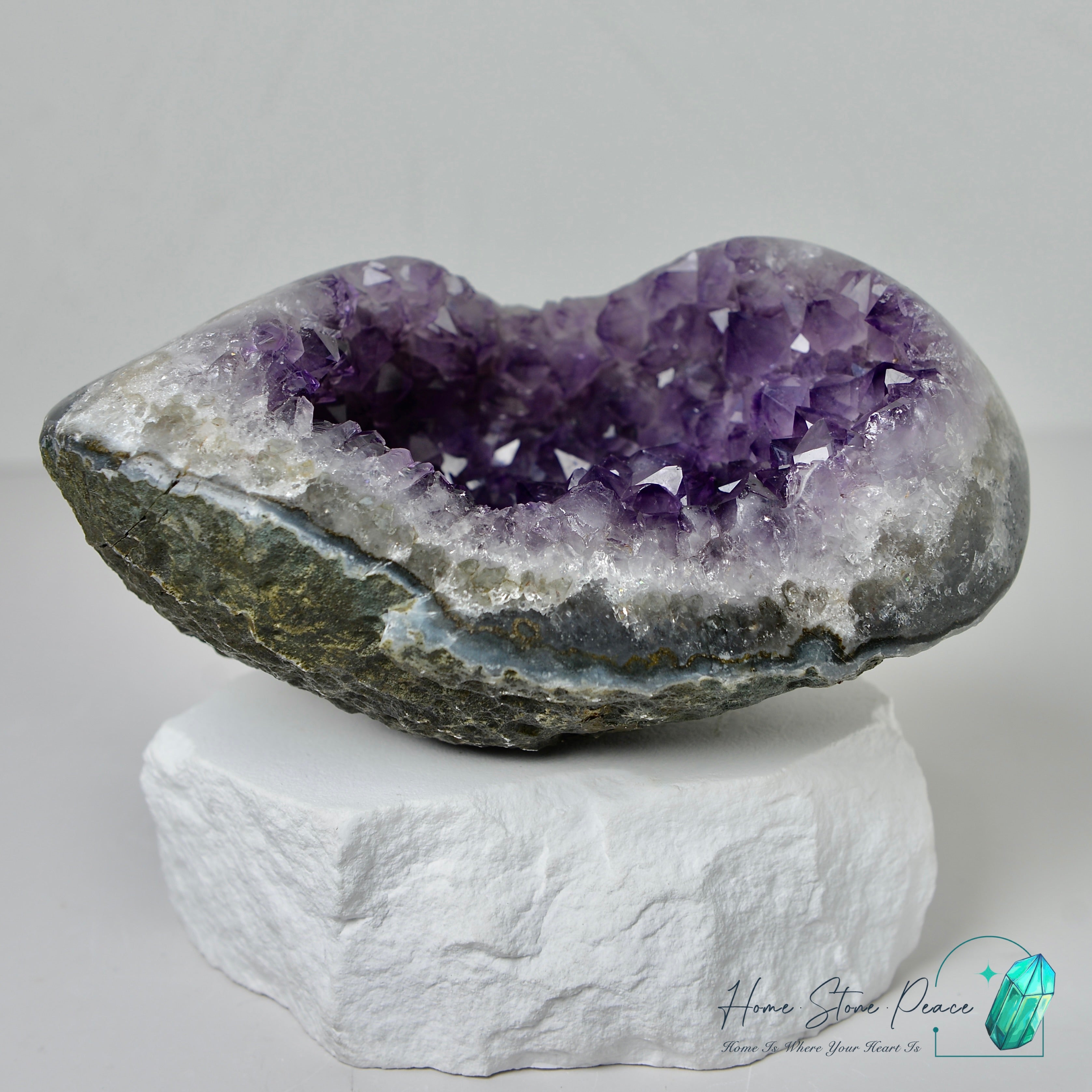紫水晶洞 Amethyst Geode