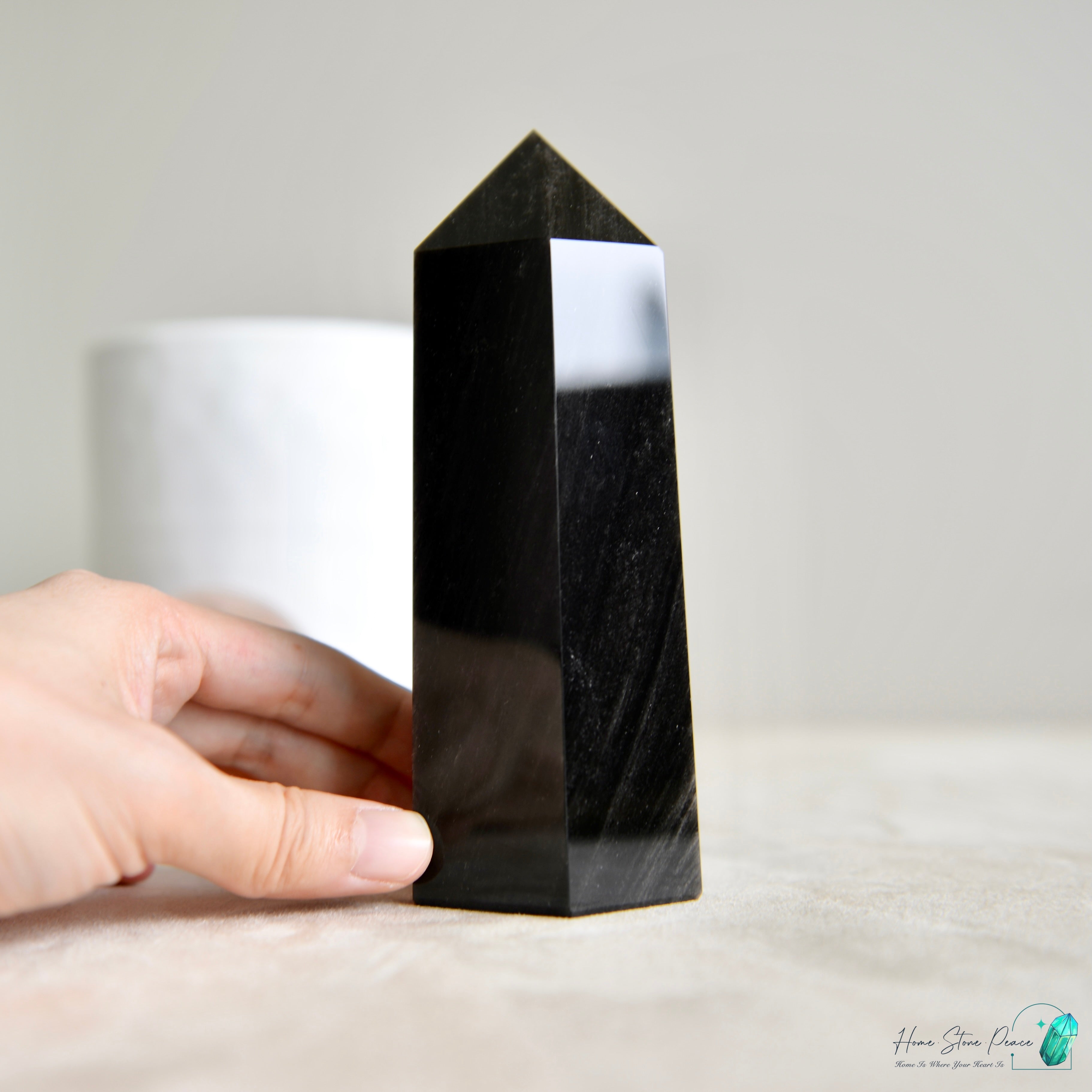 銀曜石柱(中型) Silver Sheen Obsidian Tower (Palm-Size)