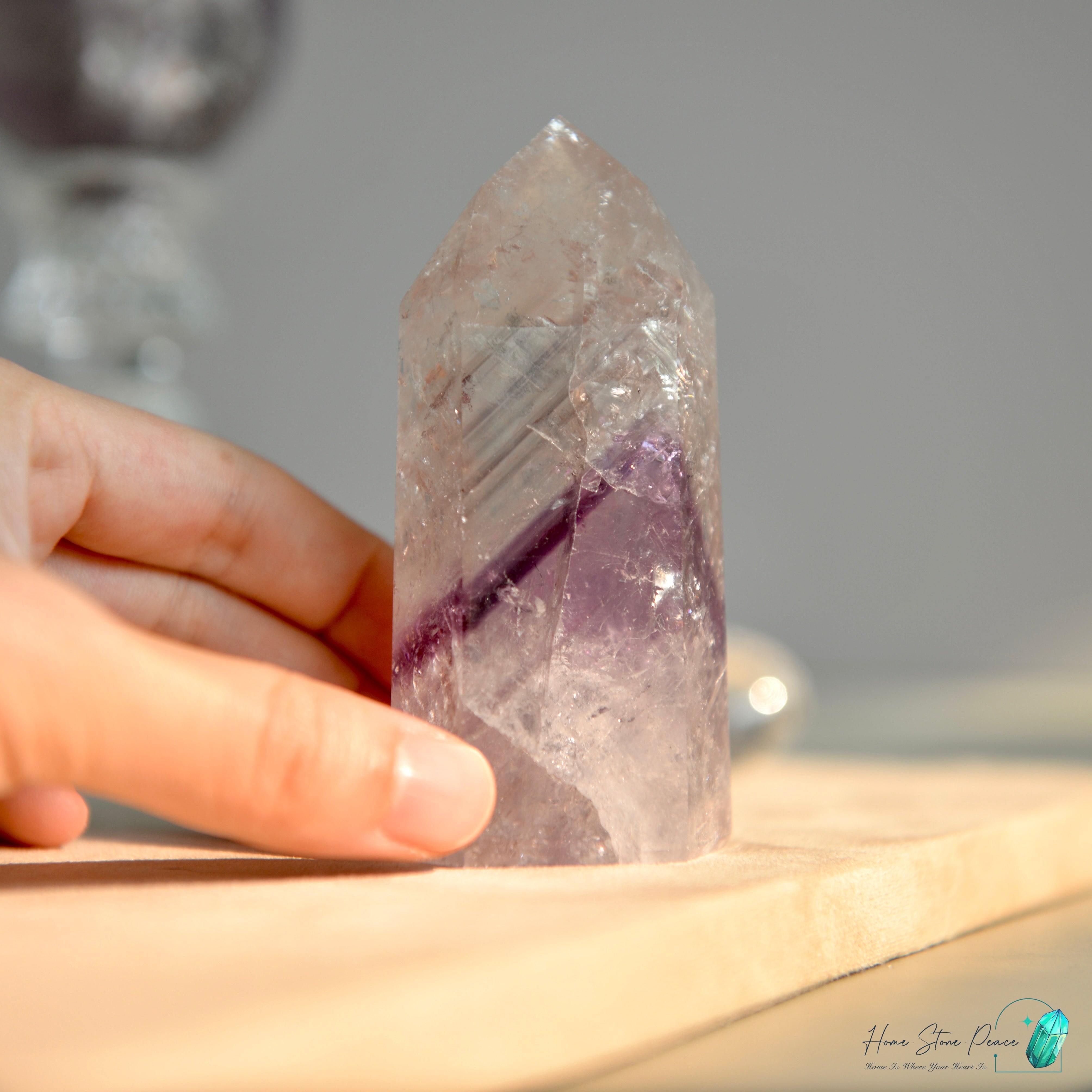 巴西幻影彩虹紫水晶柱 Brazilian Amethyst Phantom Tower with Rainbow