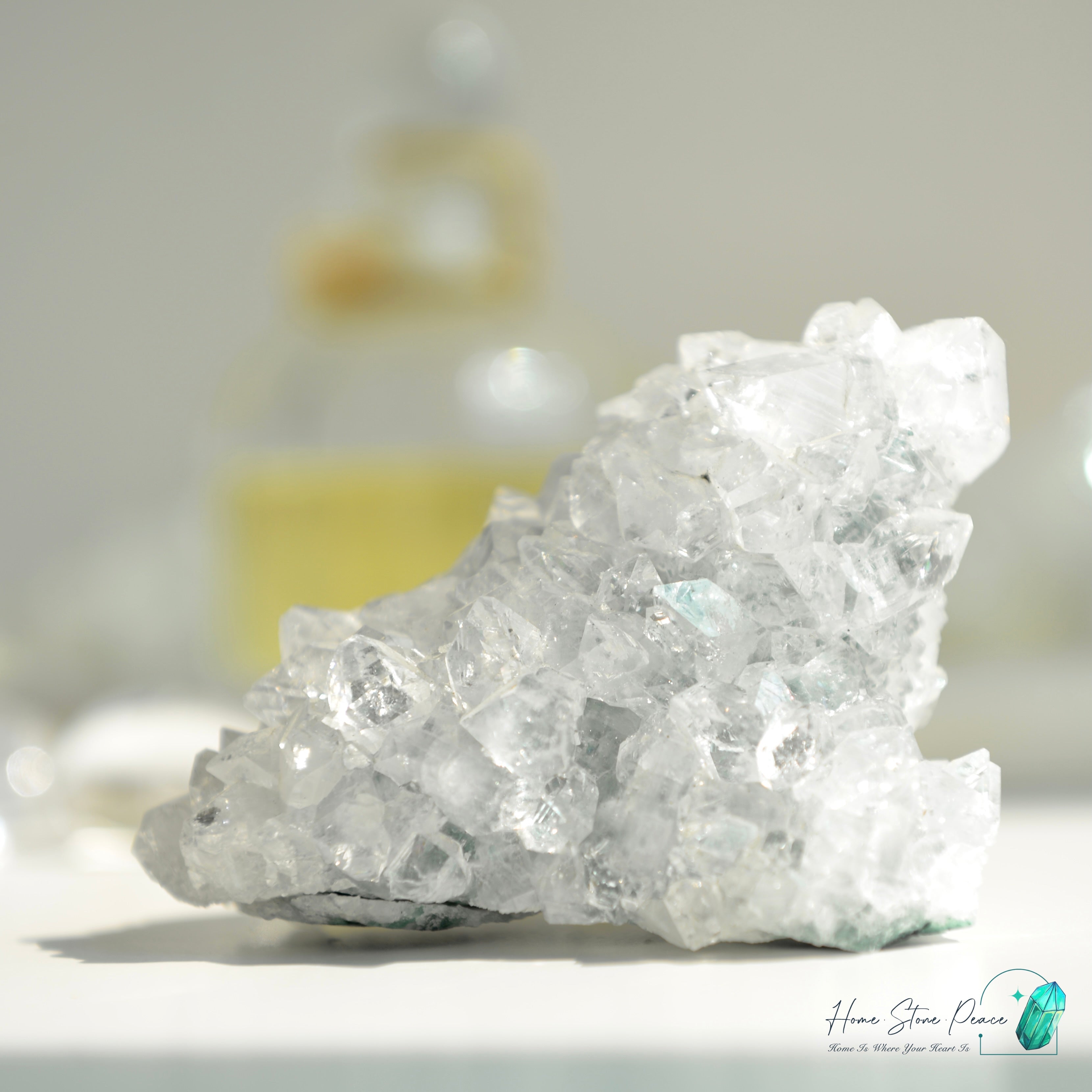鑽石魚眼石 Diamond Apophyllite Cluster