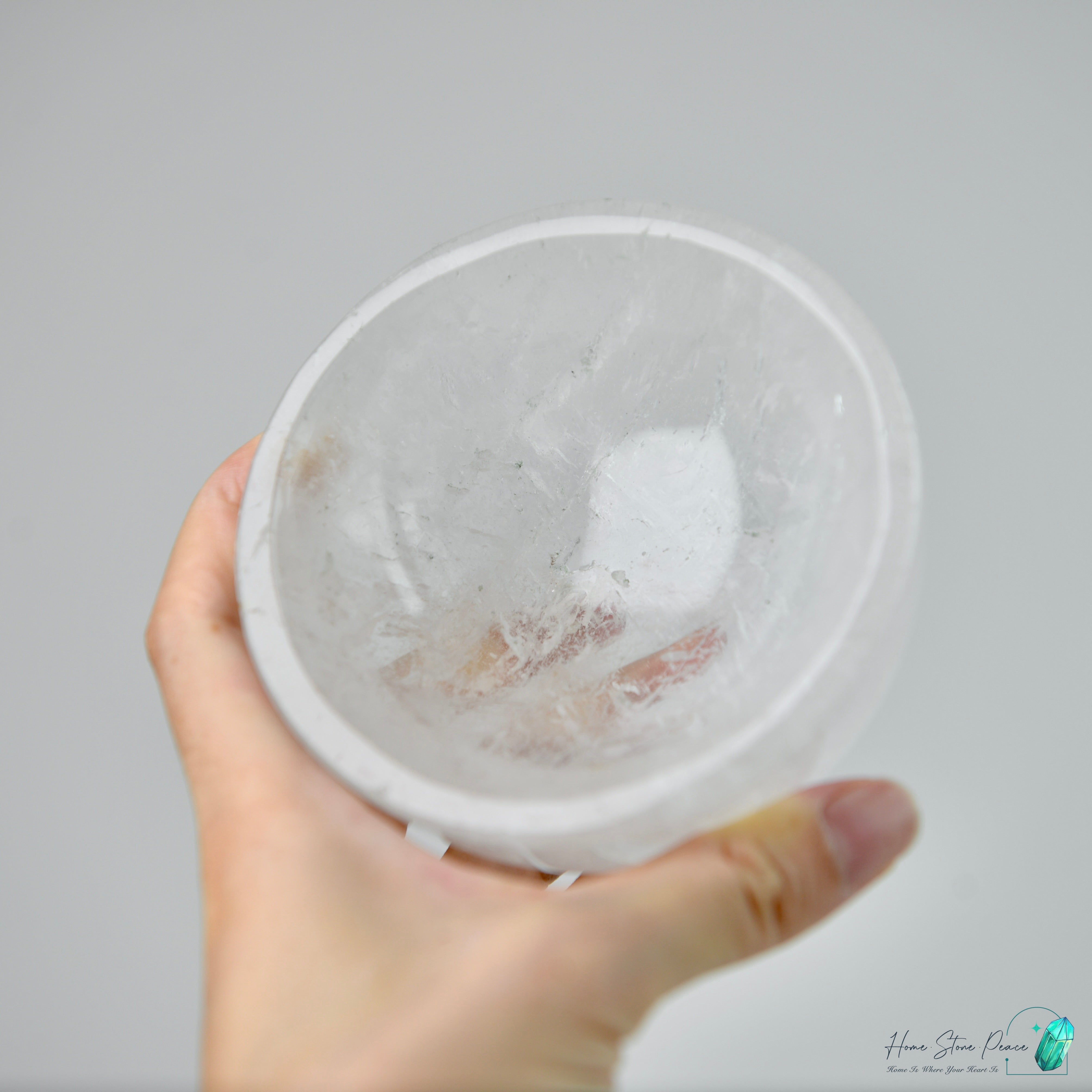 白水晶碗 Clear Quartz Bowl