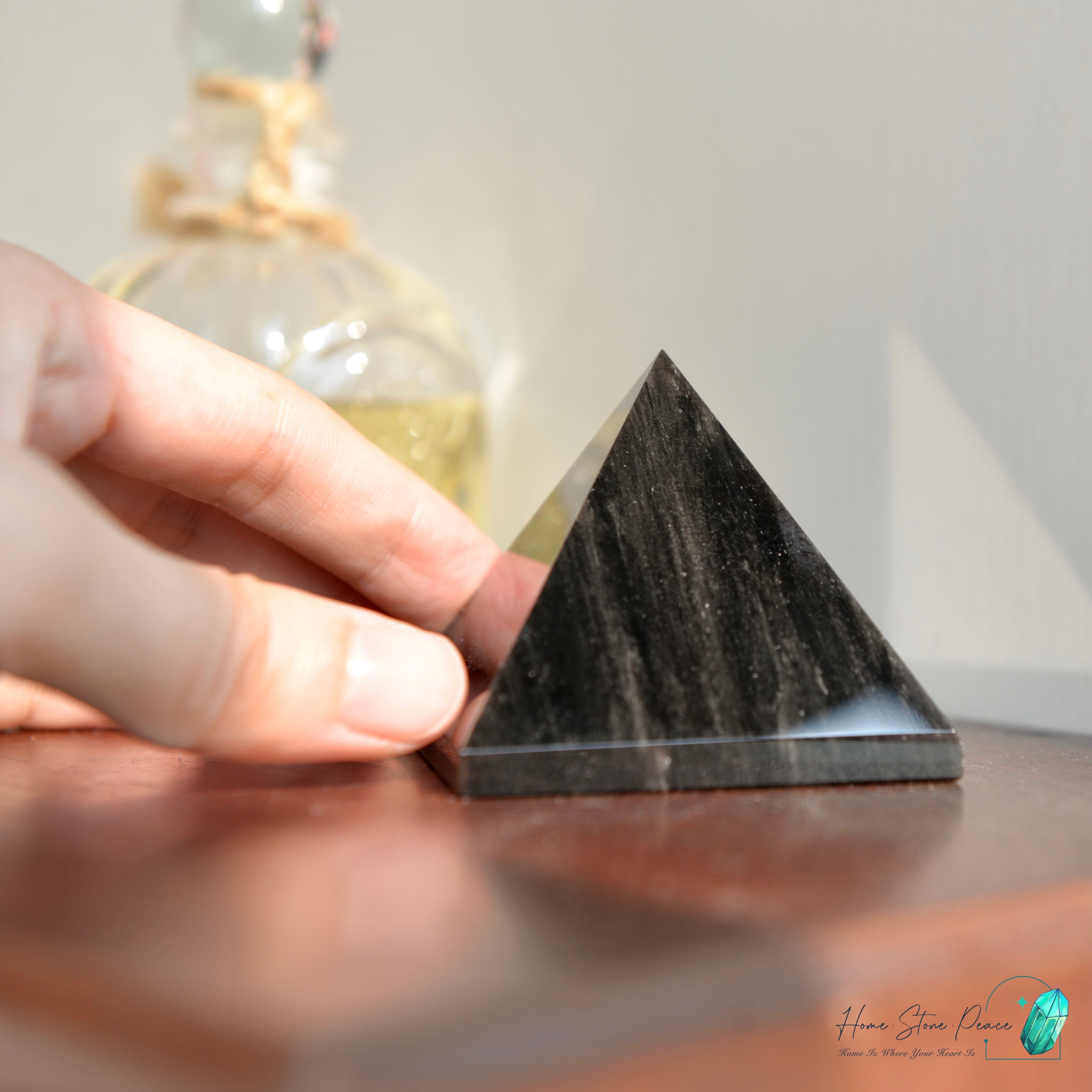 銀曜石金字塔 Silver Sheen Obsidian Pyramid