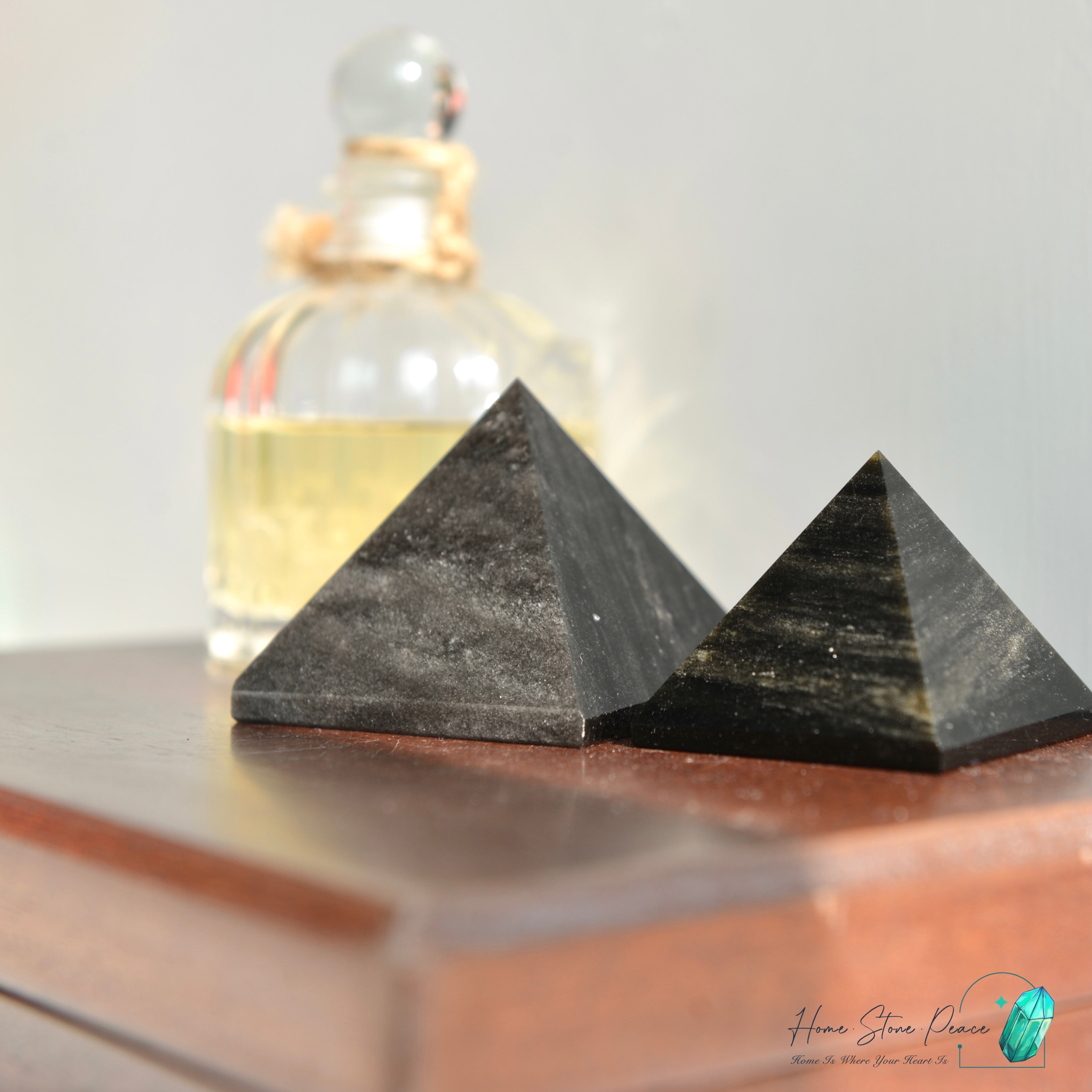 銀曜石金字塔 Silver Sheen Obsidian Pyramid