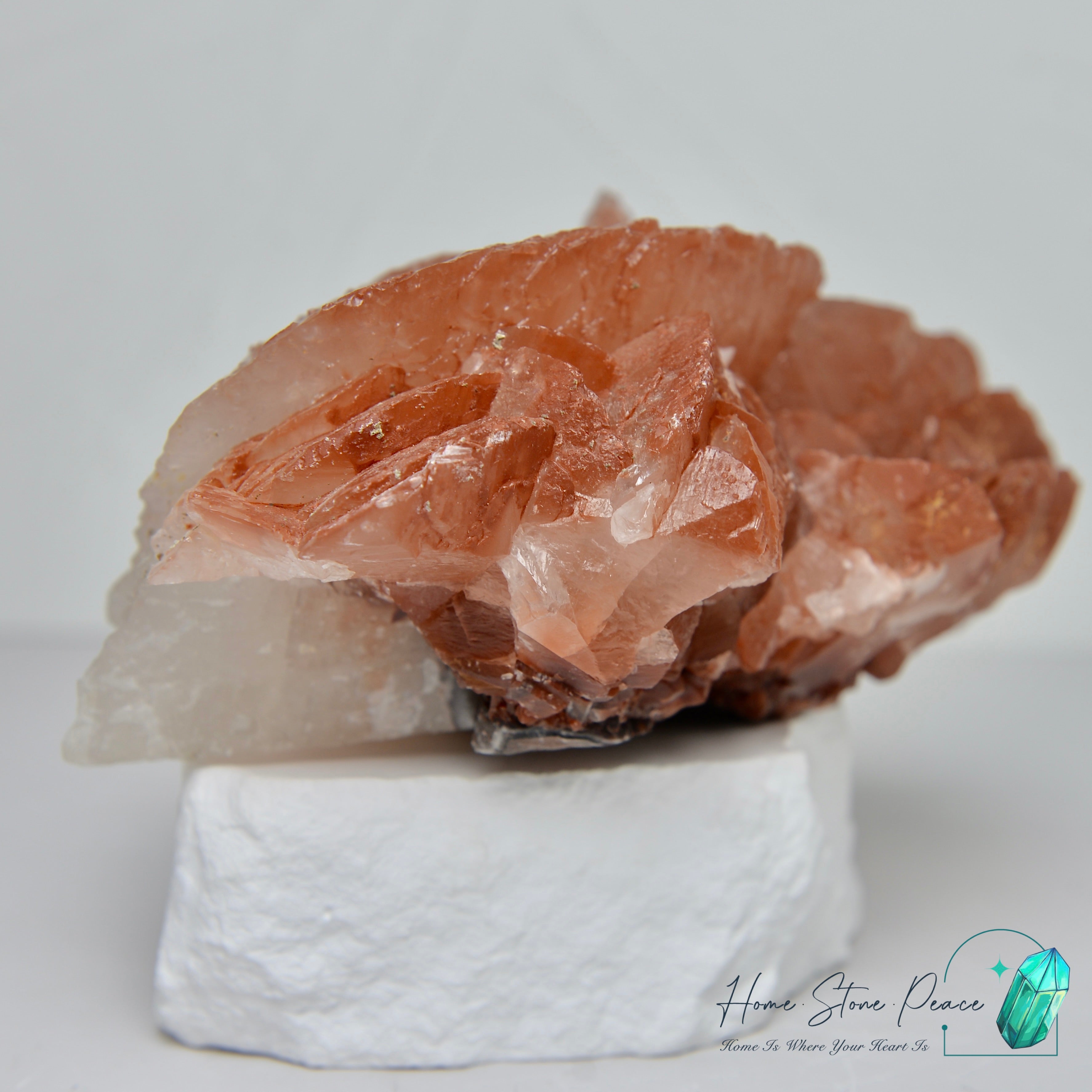 <tc>大きなバラの形の赤い方解石クラスター</tc>