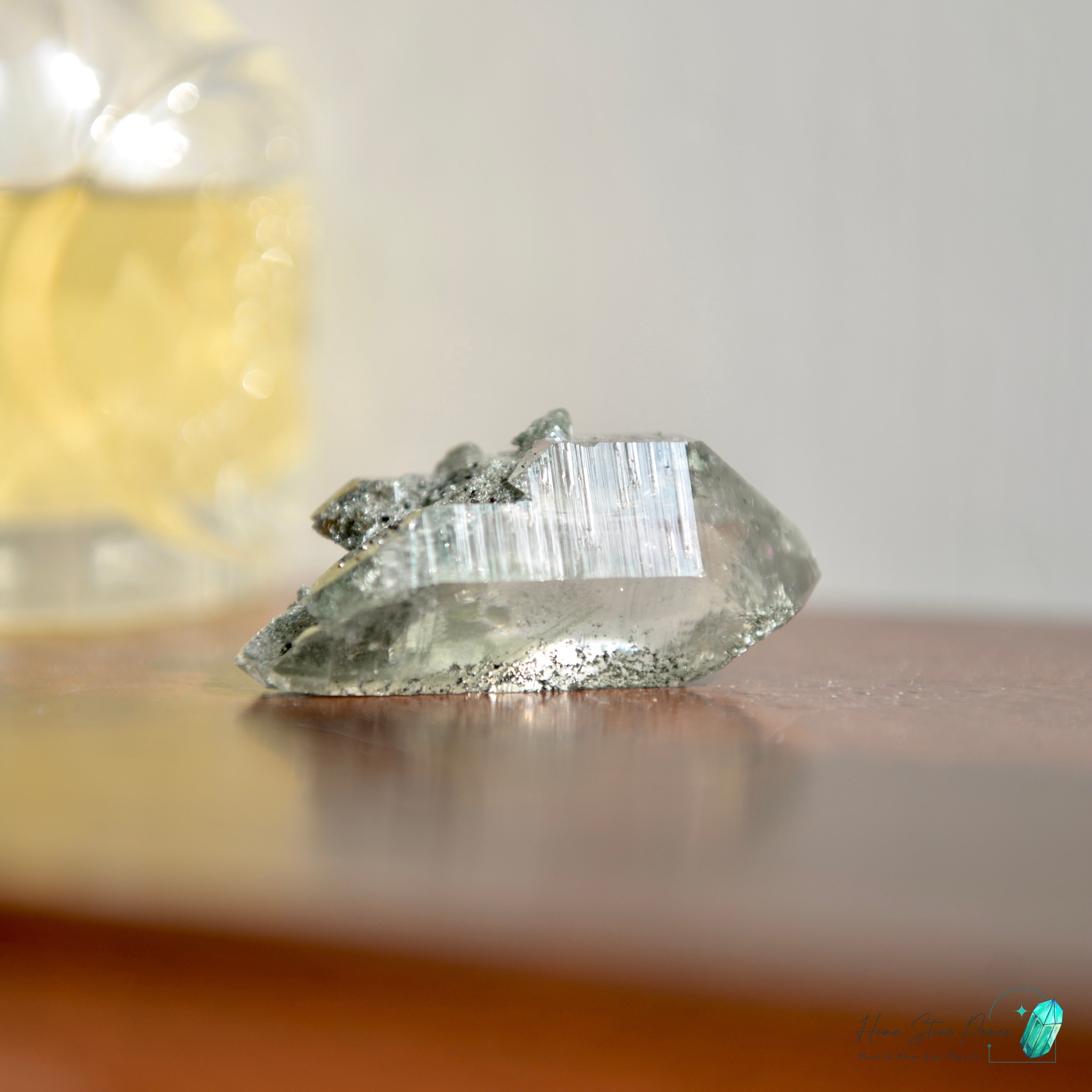 精品喜馬拉雅山綠泥共生水晶 Premium Himalayan Quartz with Green Chlorite