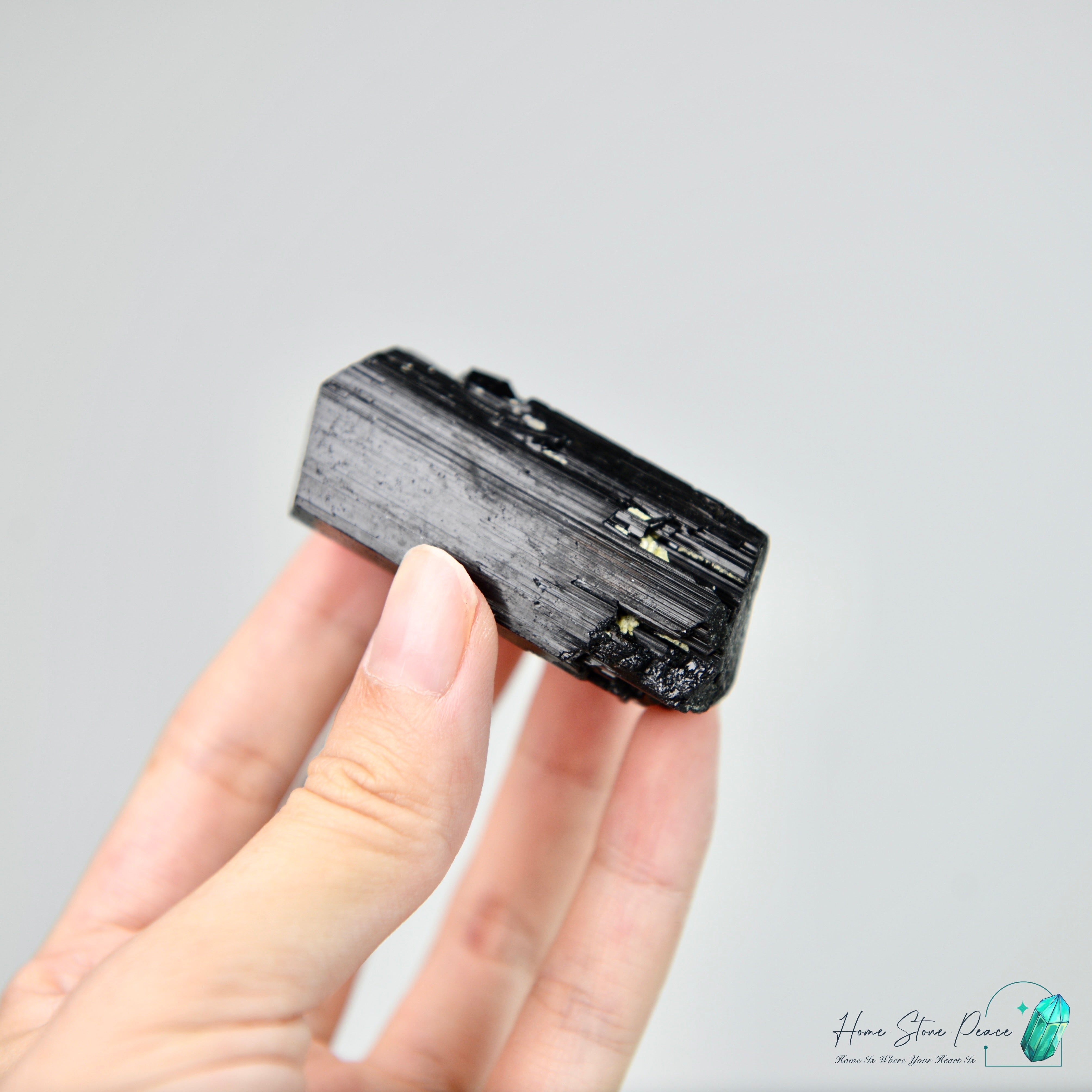 莫桑比克黑碧璽原石 Premium Mozambique Black Tourmaline