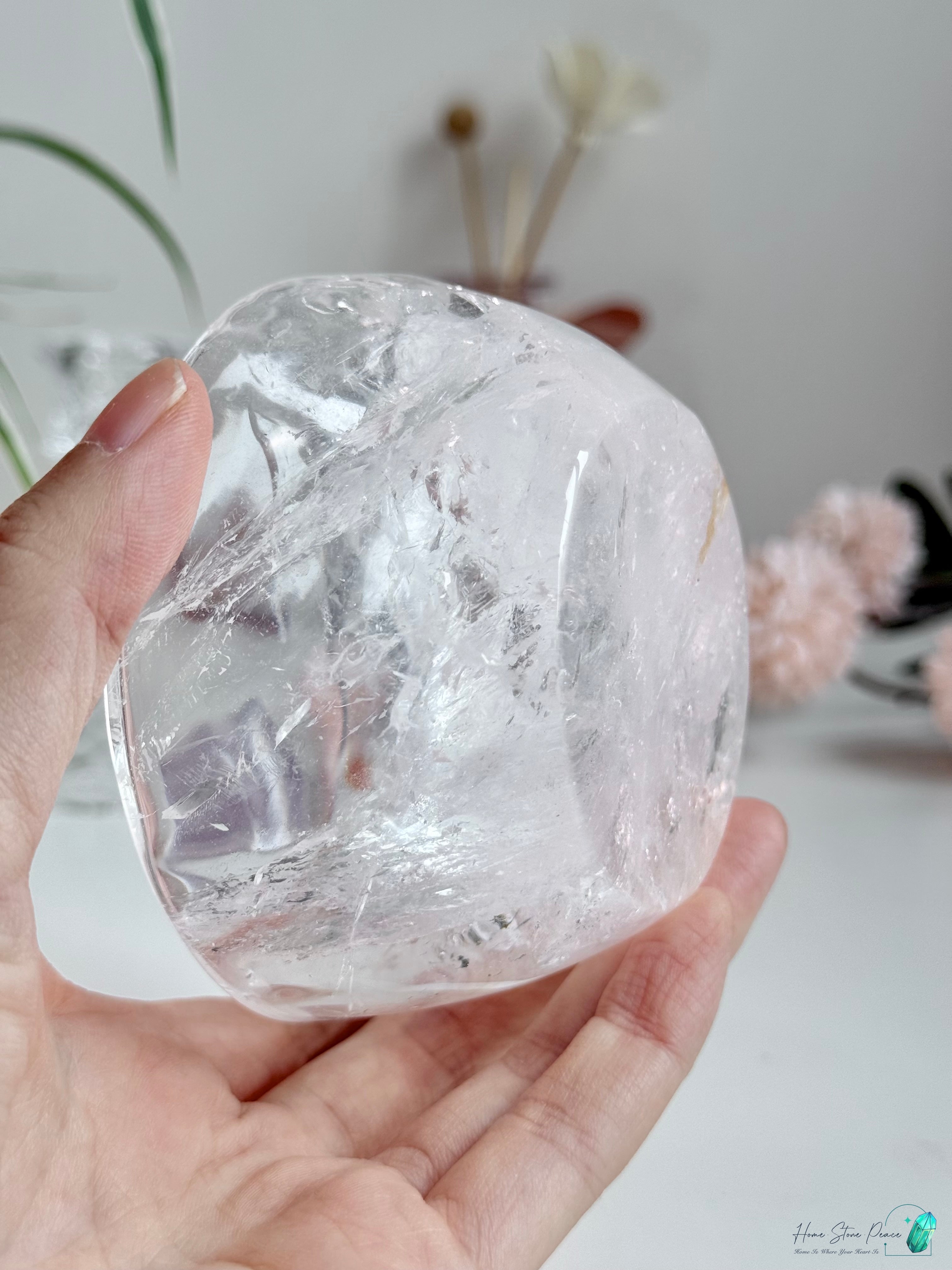 白水晶碗 Clear Quartz Bowl