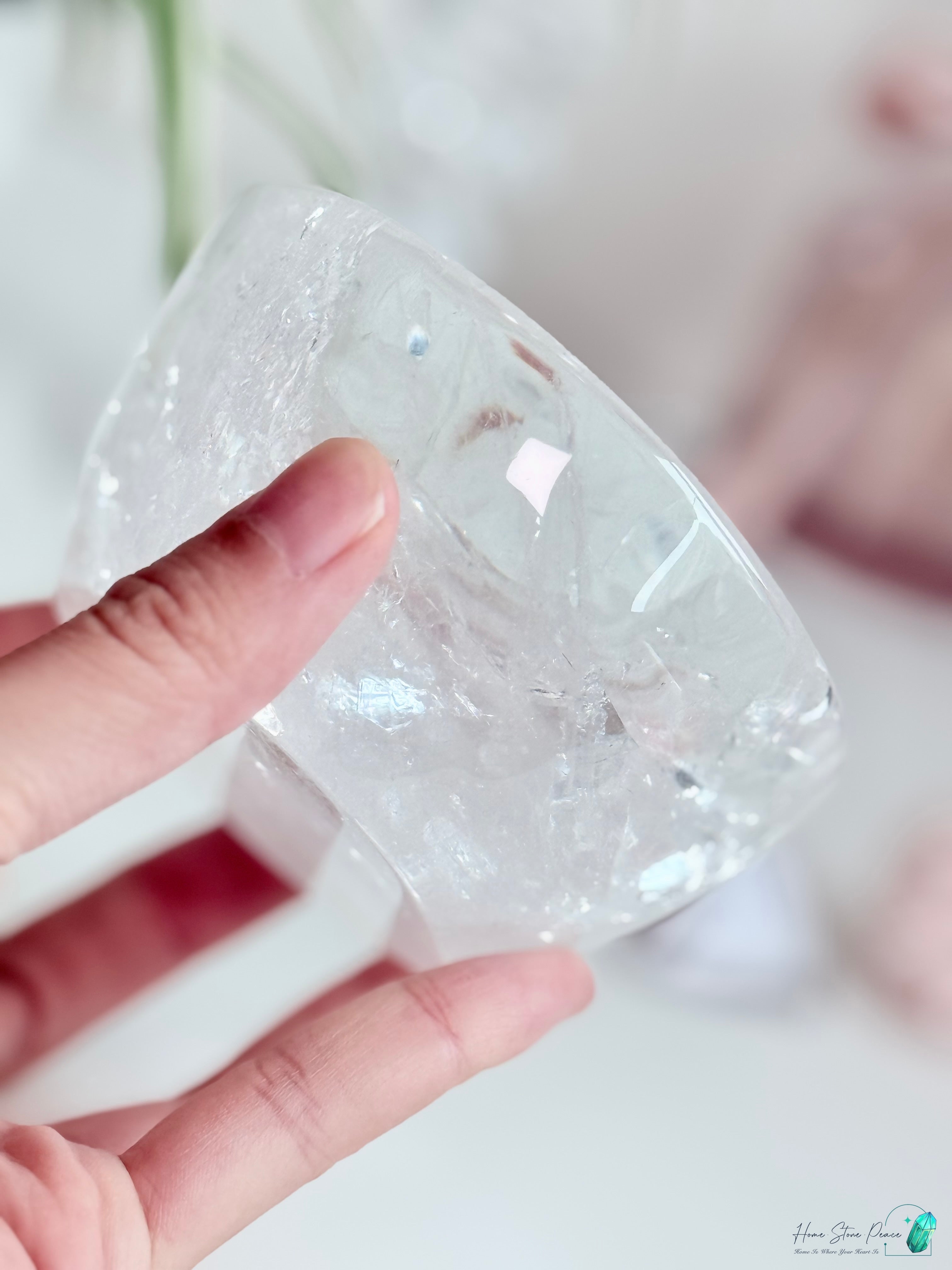 白水晶碗 Clear Quartz Bowl