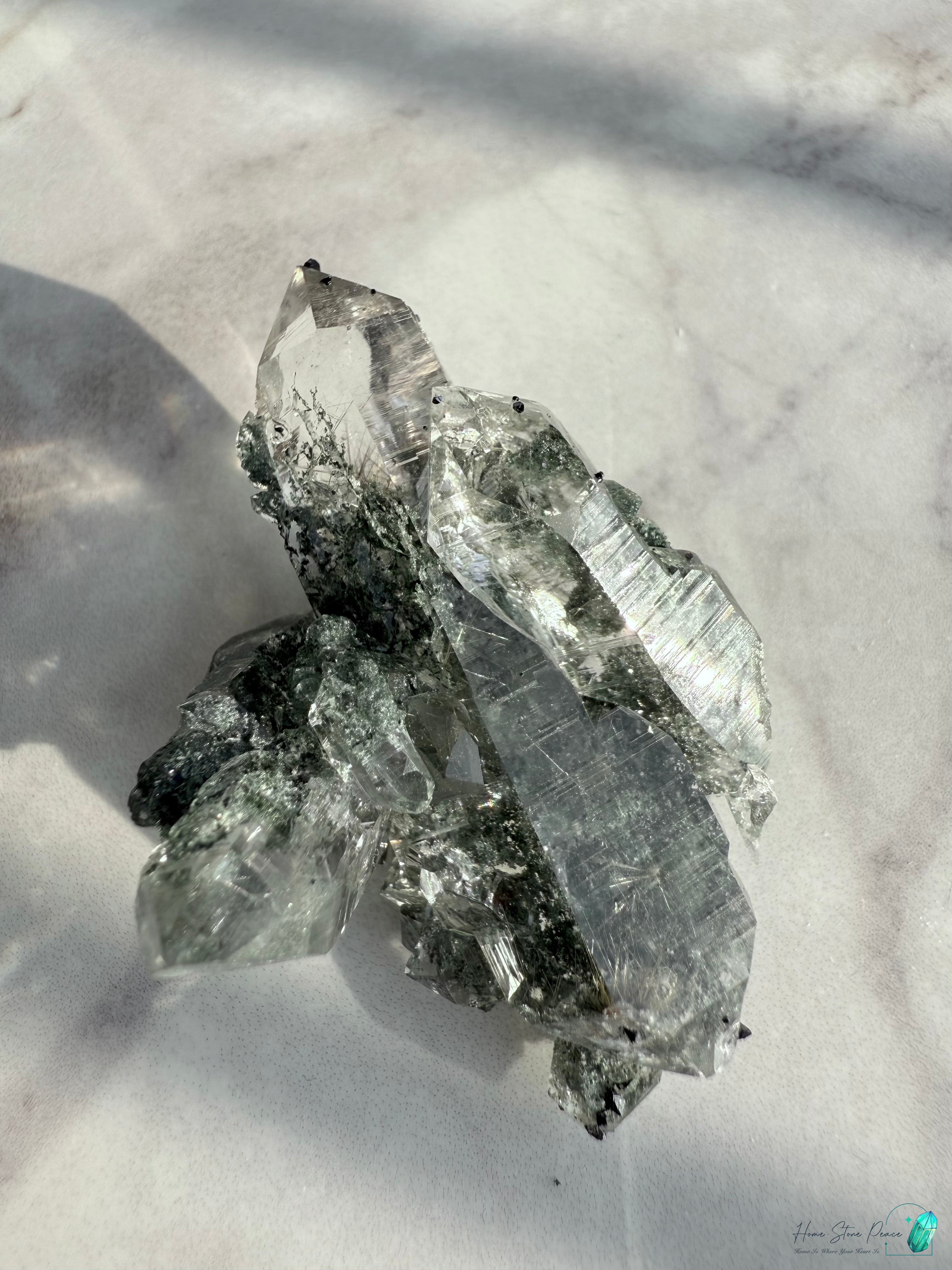 精品喜馬拉雅山綠泥共生水晶 Premium Himalayan Quartz with Green Chlorite