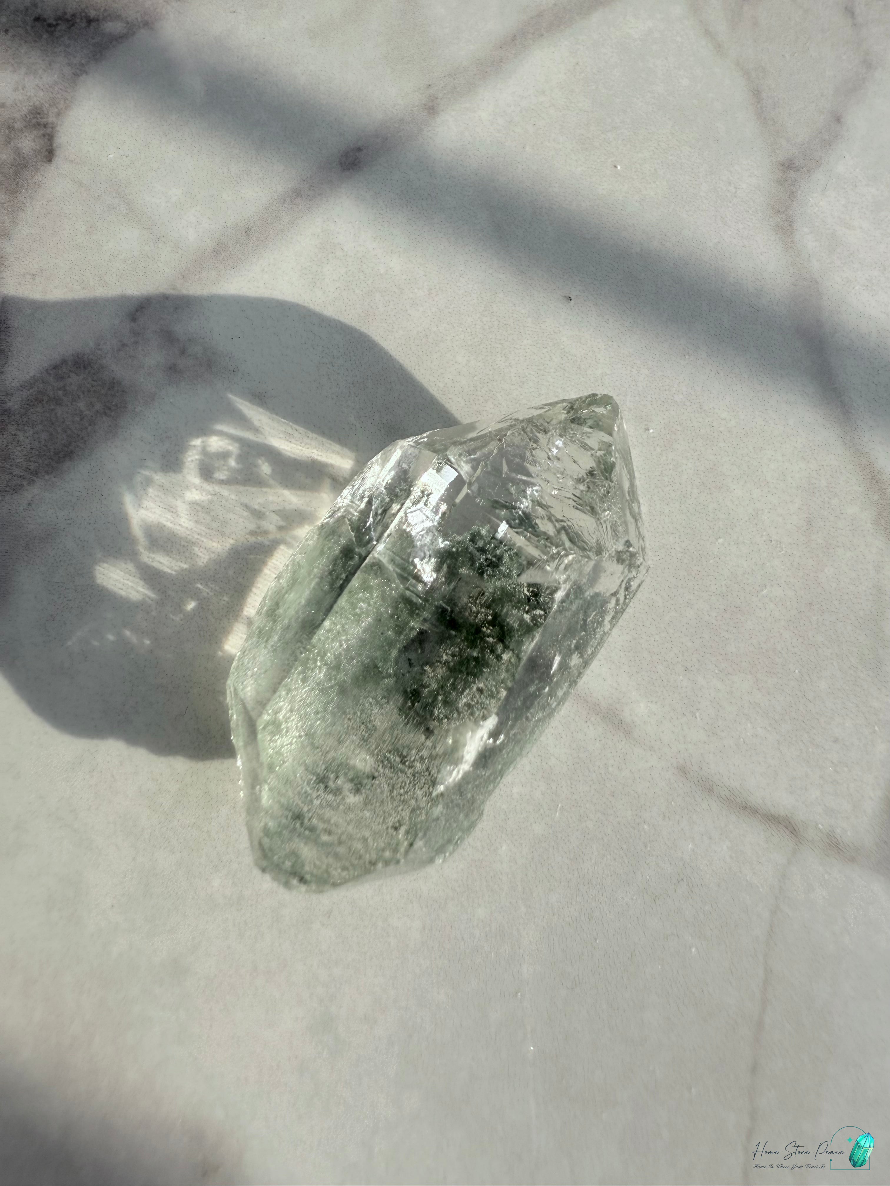 精品喜馬拉雅山綠泥共生水晶 Premium Himalayan Quartz with Green Chlorite