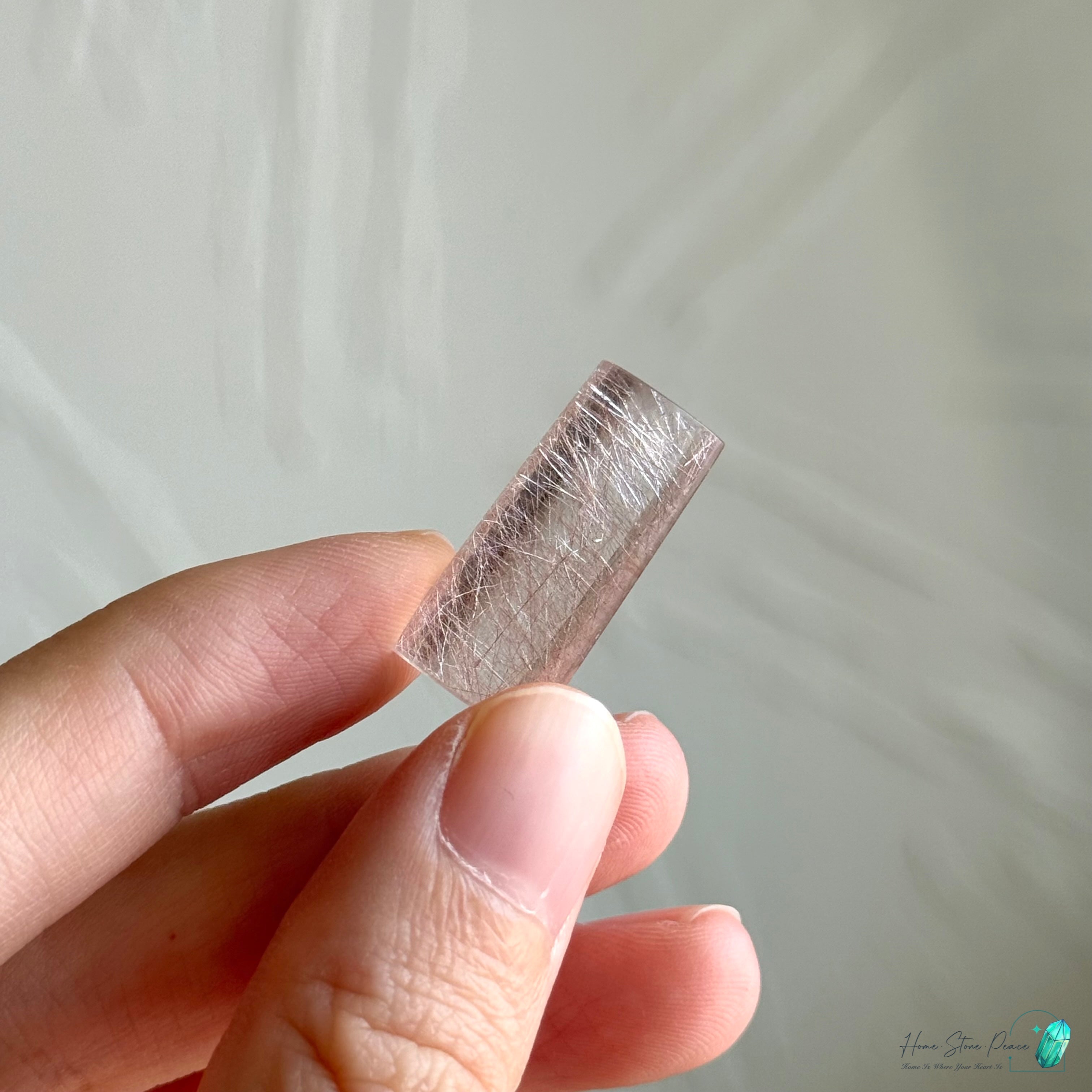 巴西粉紅髮晶隨形 Brazilian Pink Rutilated Quartz