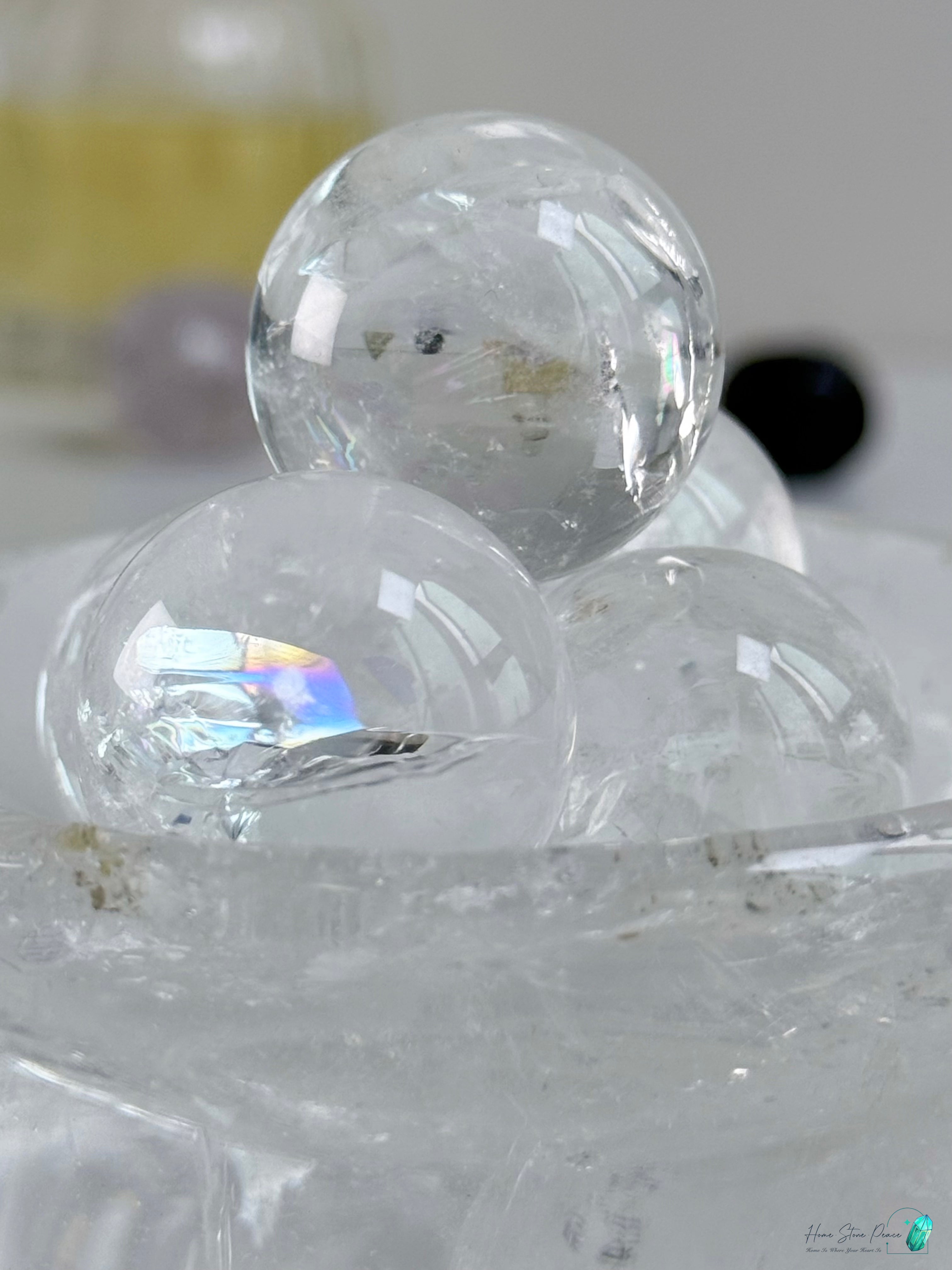 彩虹白水晶小球 Mini Clear Quartz Ball with Rainbows