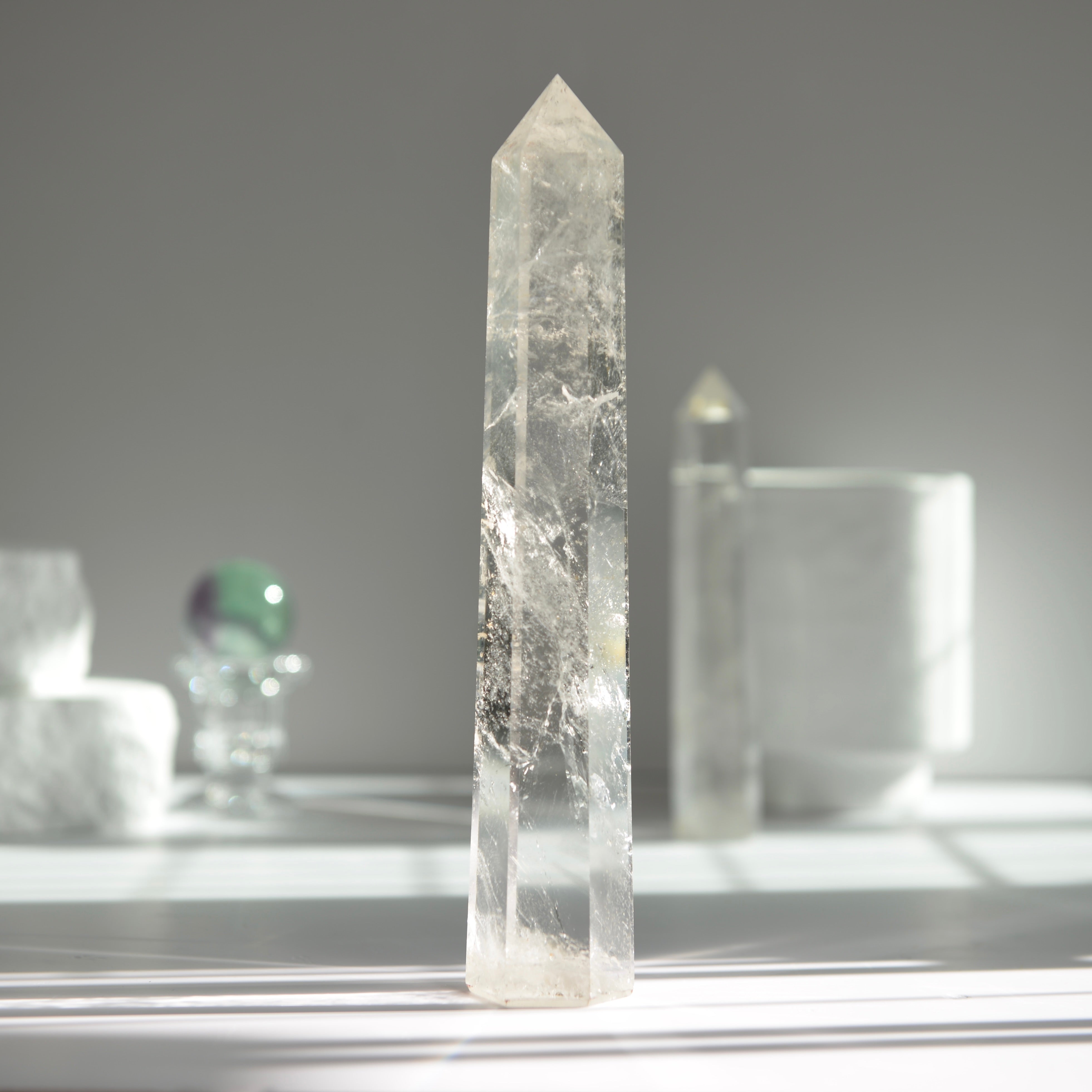 白水晶柱 Clear Quartz Tower