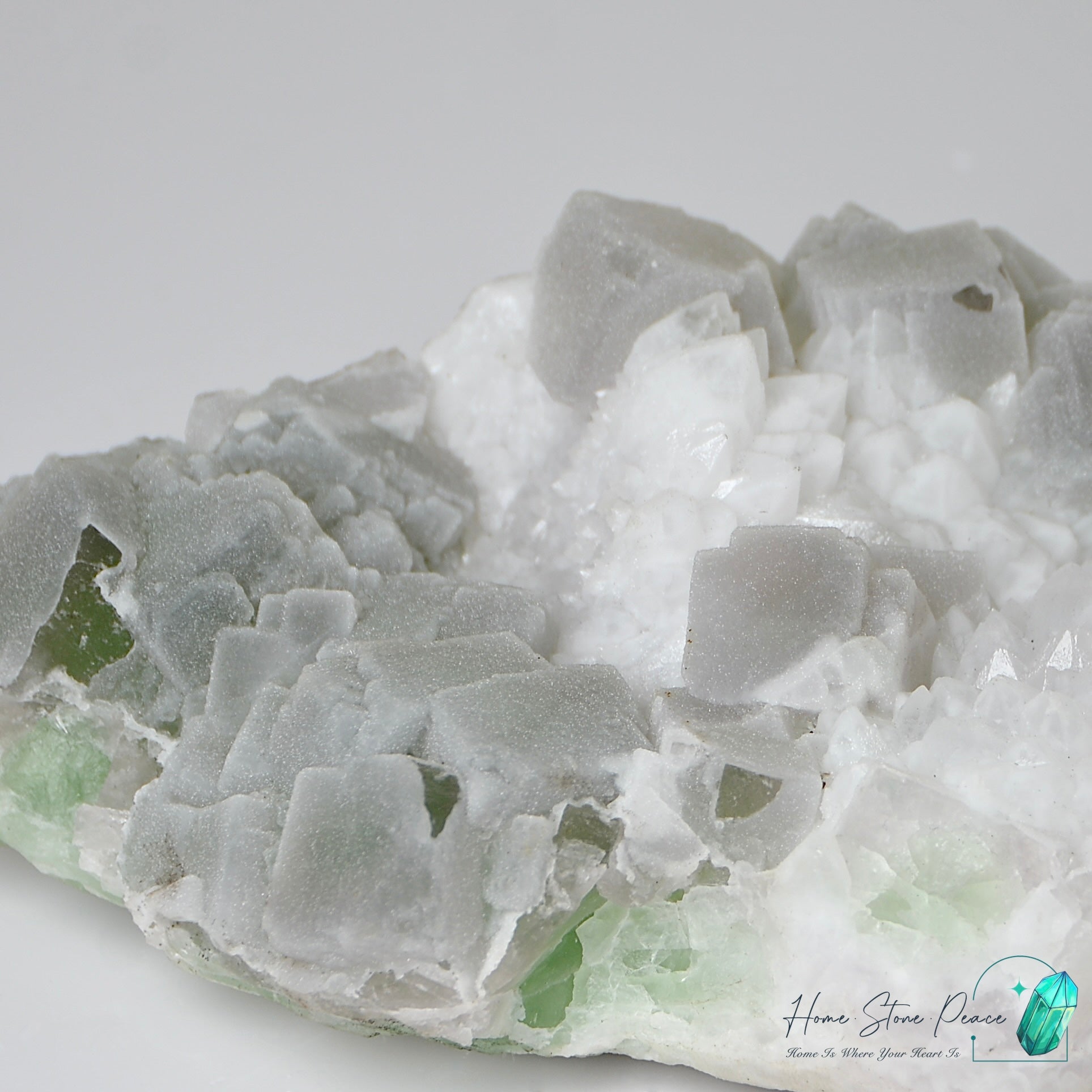 白雪砂糖螢石原石 Snowy Sugar Fluorite Cluster
