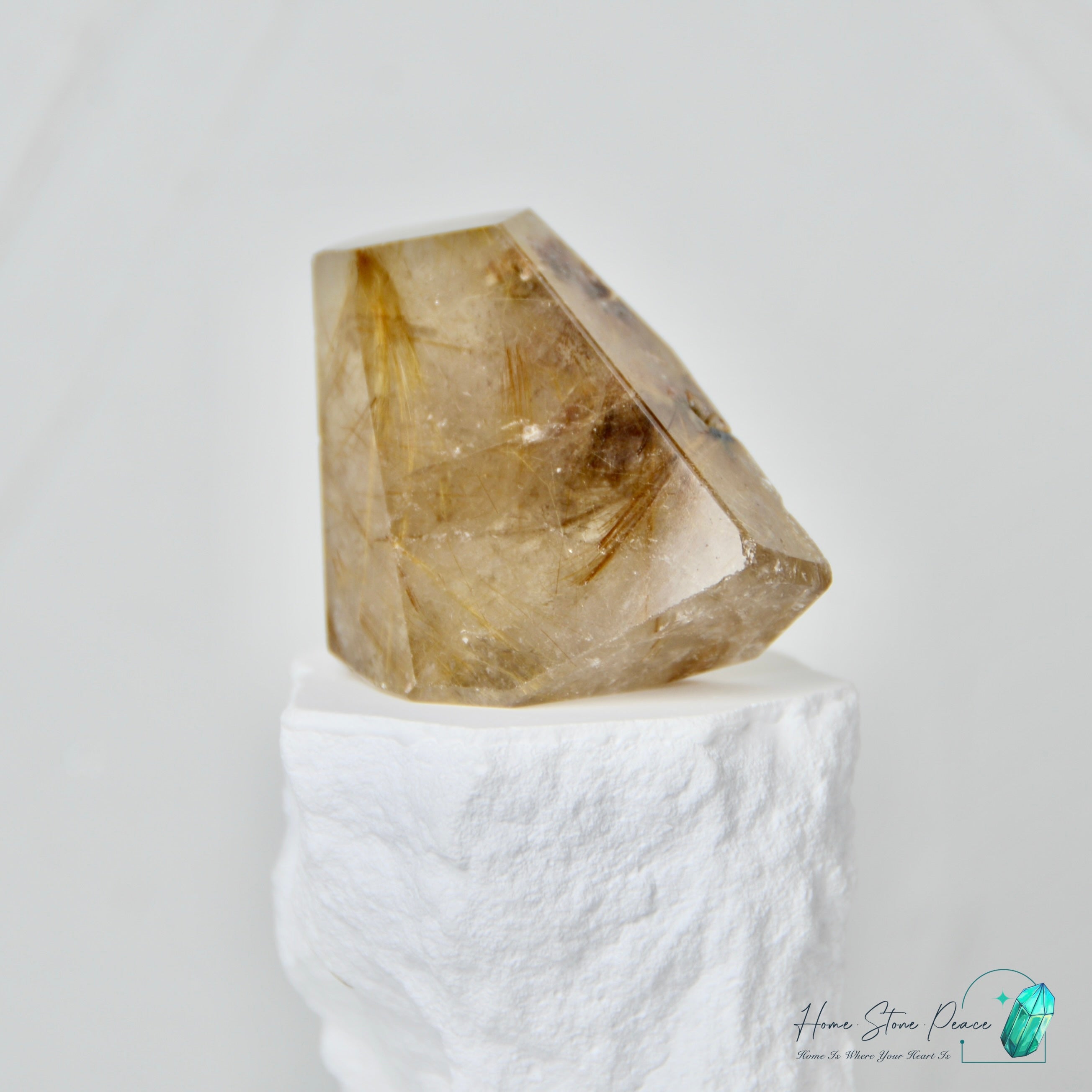 ブラジル産ゴールドルチルクォーツ フリーフォーム