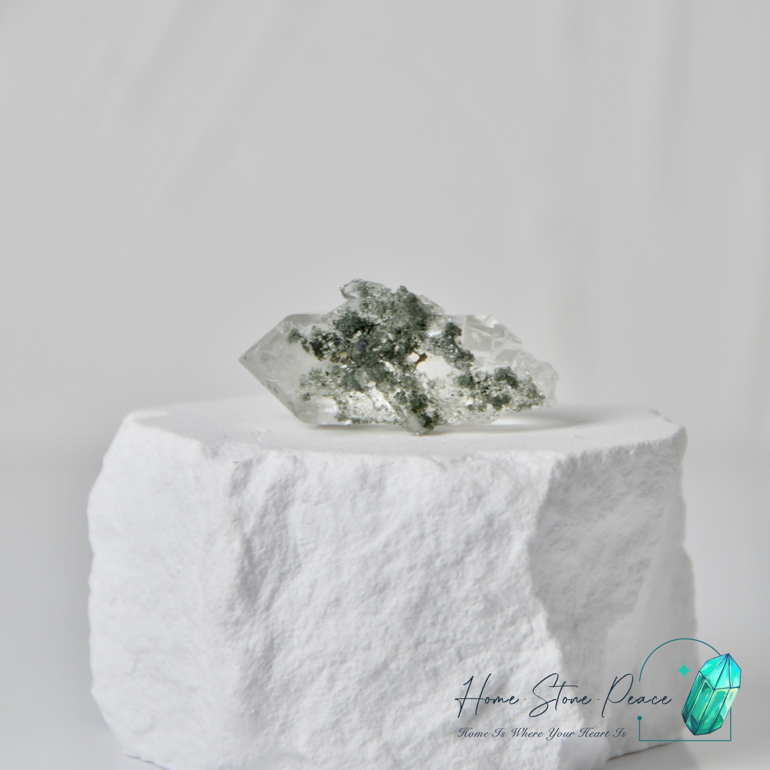 <tc>グリーンファントム入りヒマラヤ水晶（クローライト）</tc>