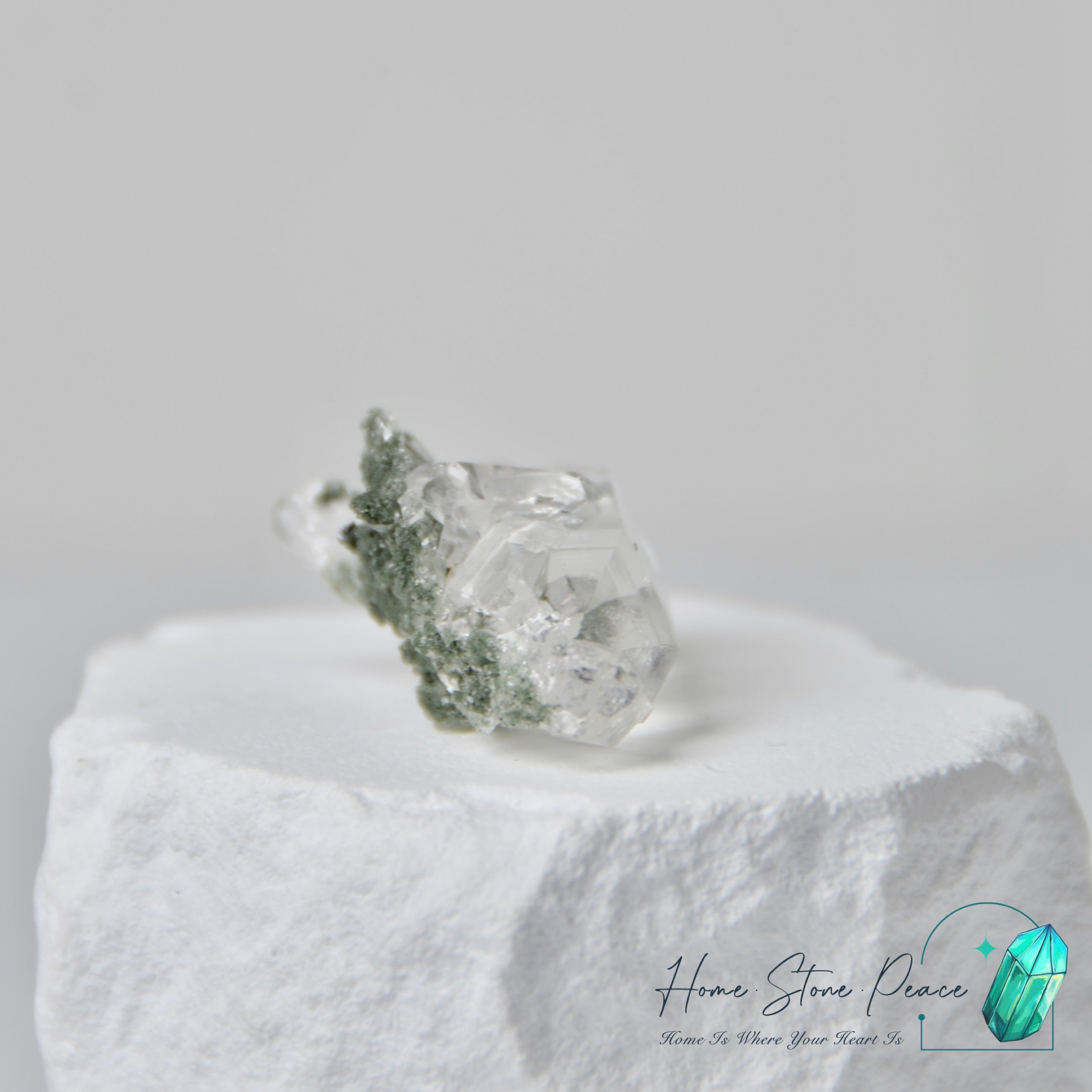 <tc>グリーンファントム入りヒマラヤ水晶（クローライト）</tc>