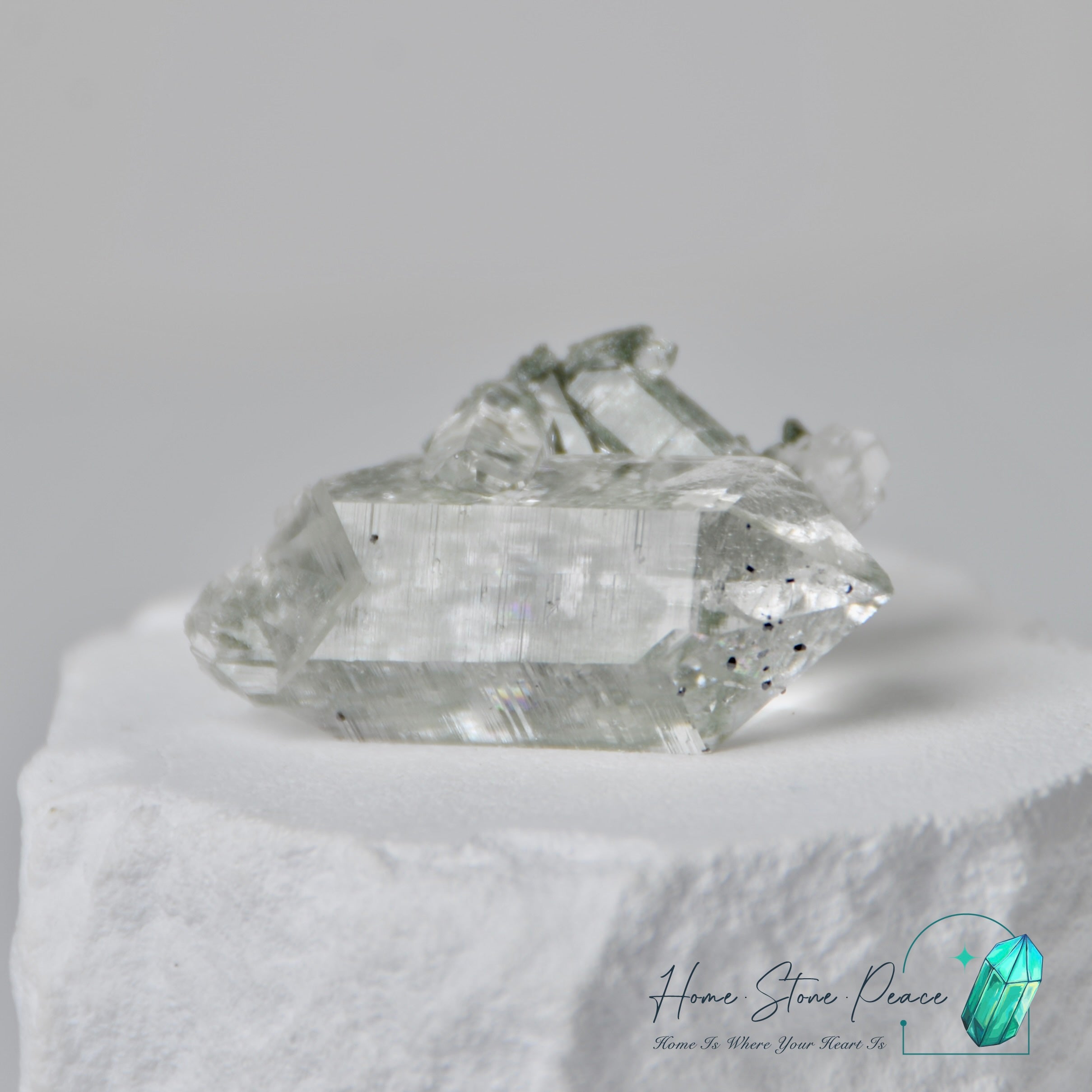 <tc>グリーンファントム入りヒマラヤ水晶（クローライト）</tc>