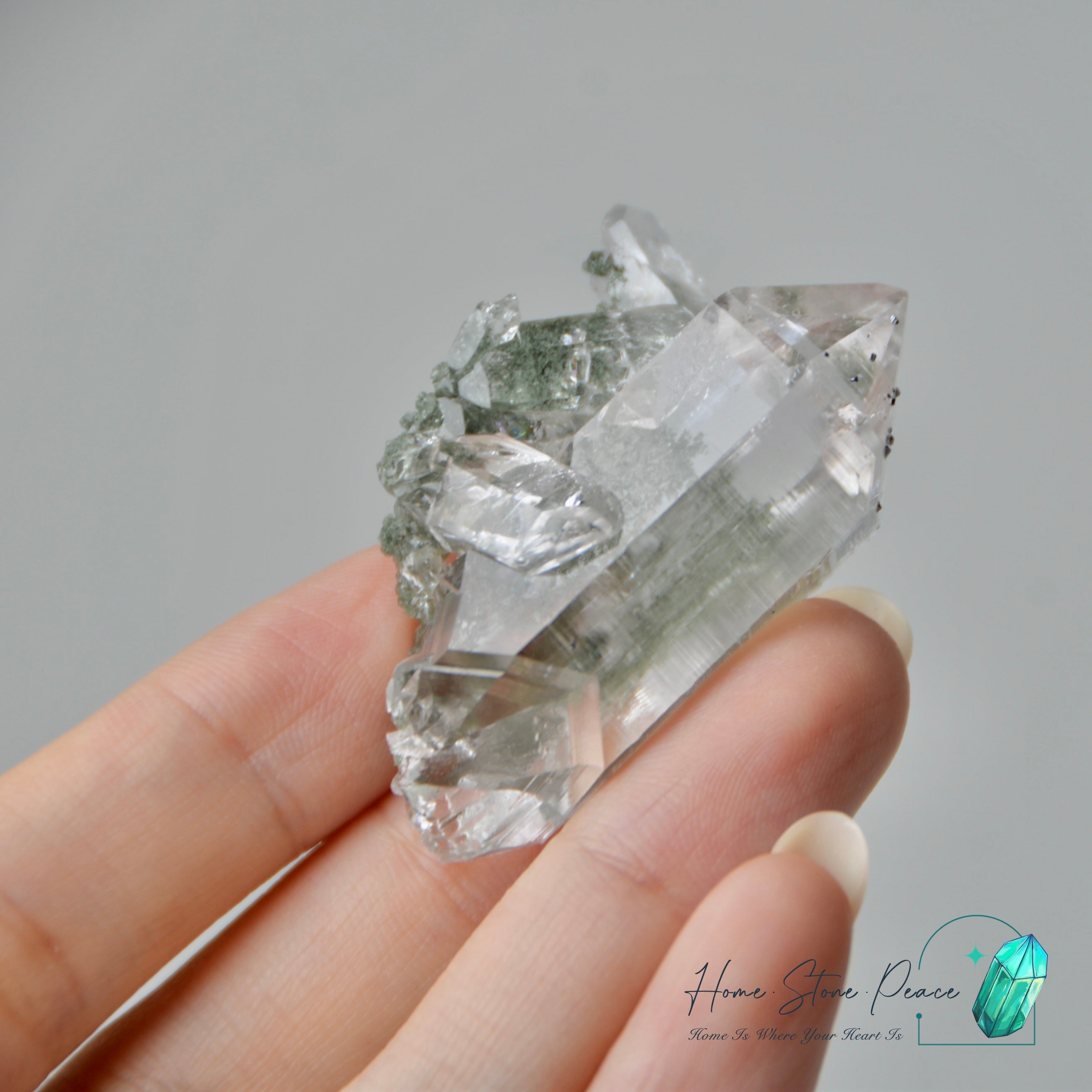 <tc>グリーンファントム入りヒマラヤ水晶（クローライト）</tc>