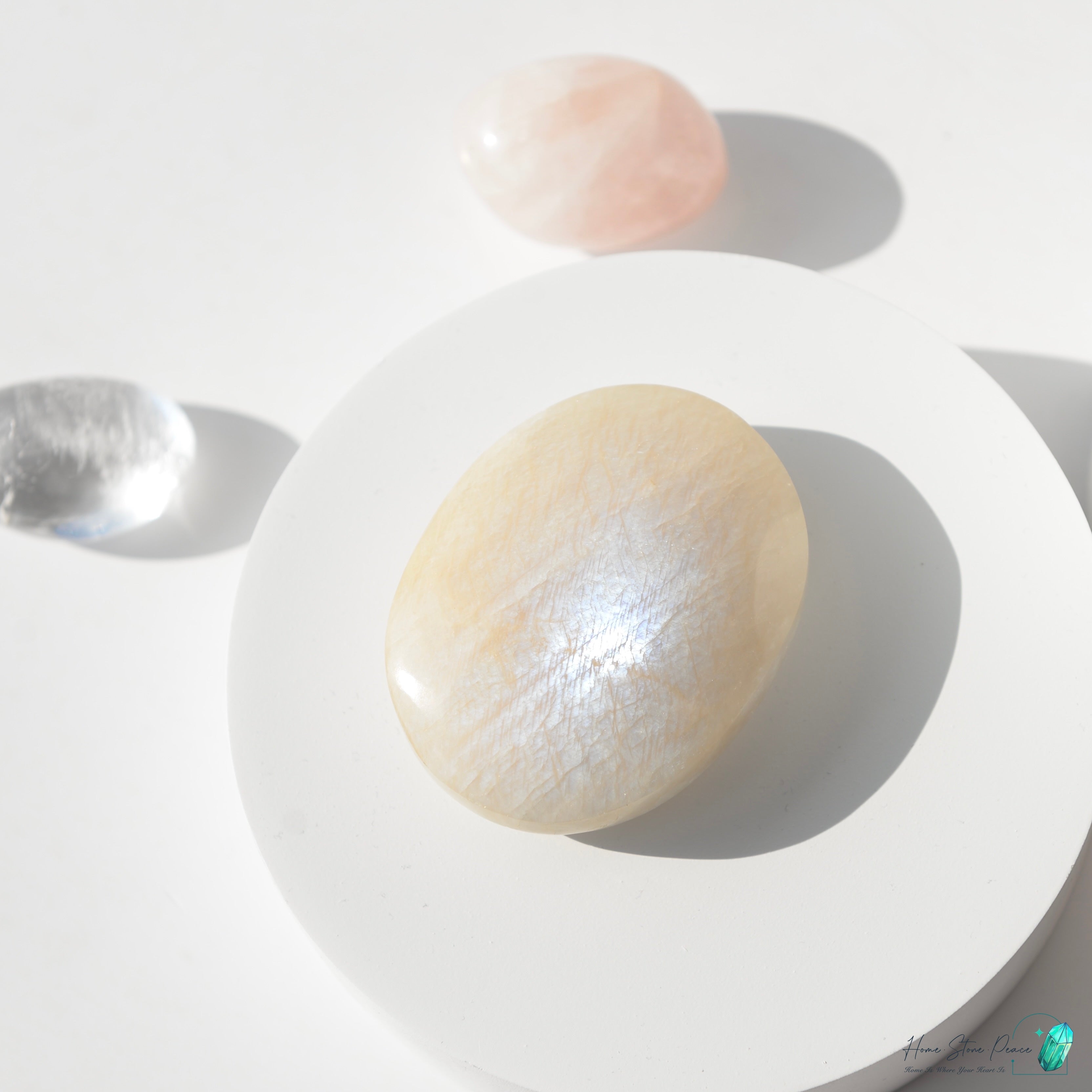 タン桑尼亞月光石手握り石 タンザニア産ムーンストーン パームストーン