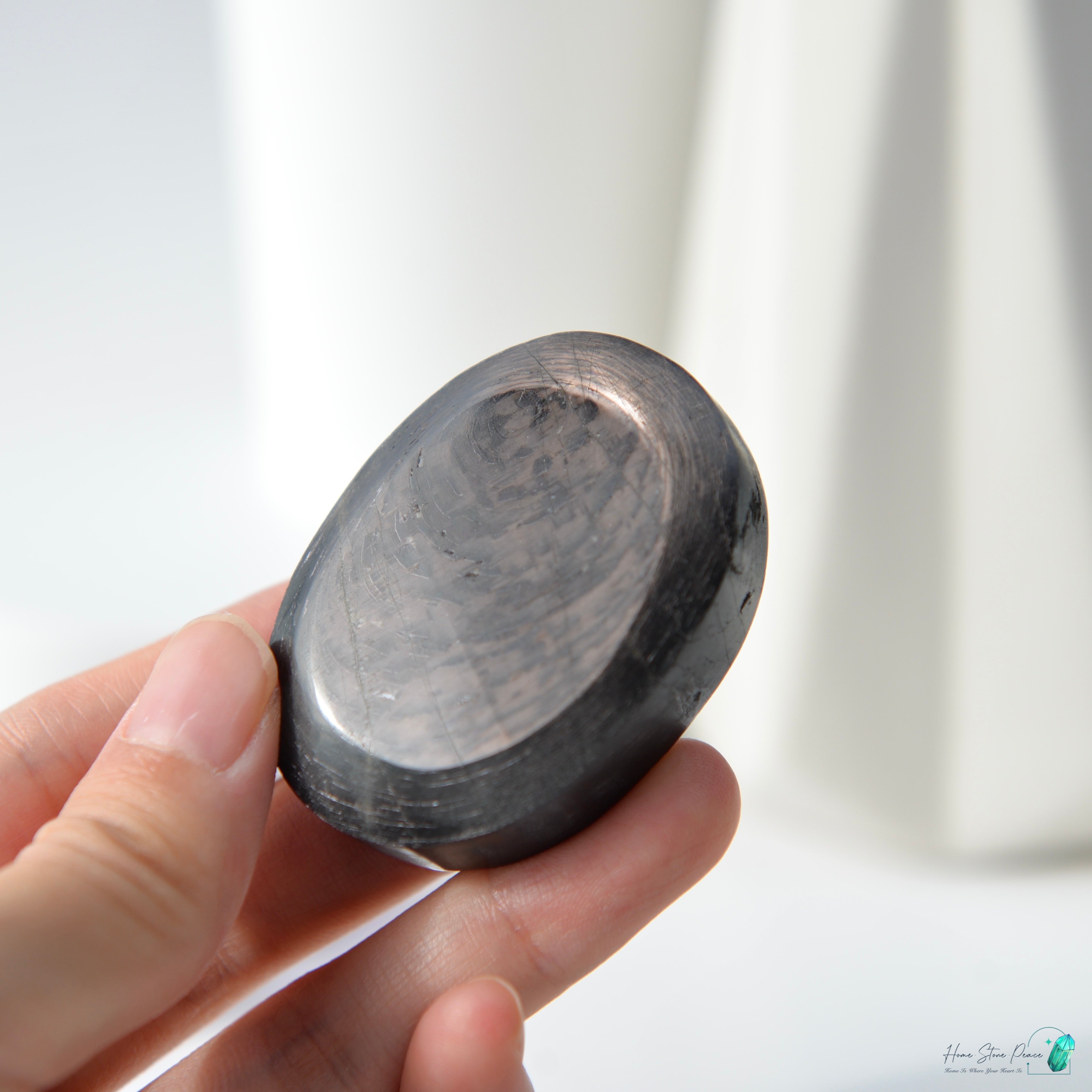 蘇輝石（金運石）手握り石 Hypersthene Palm Stone