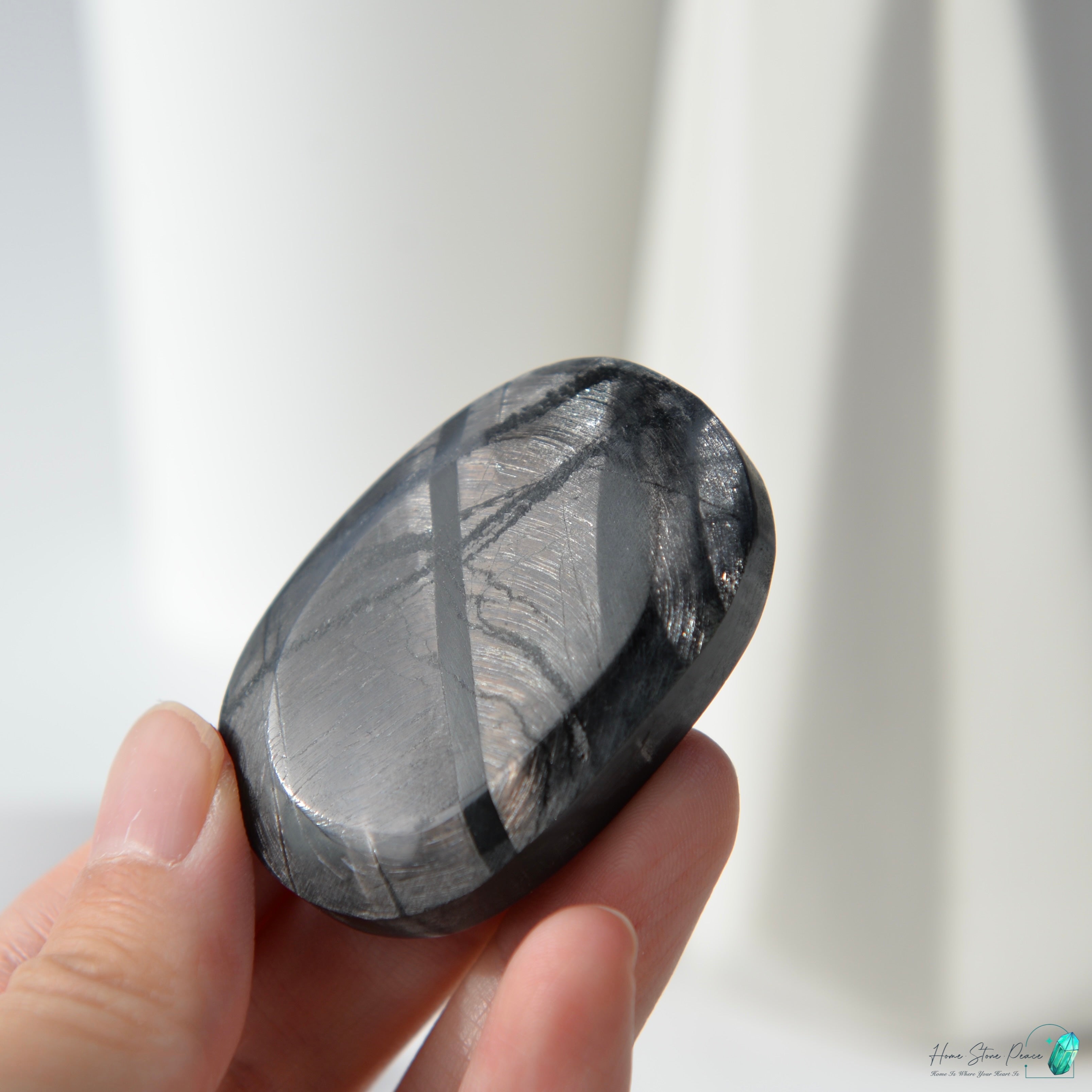 蘇輝石（金運石）手握り石 Hypersthene Palm Stone