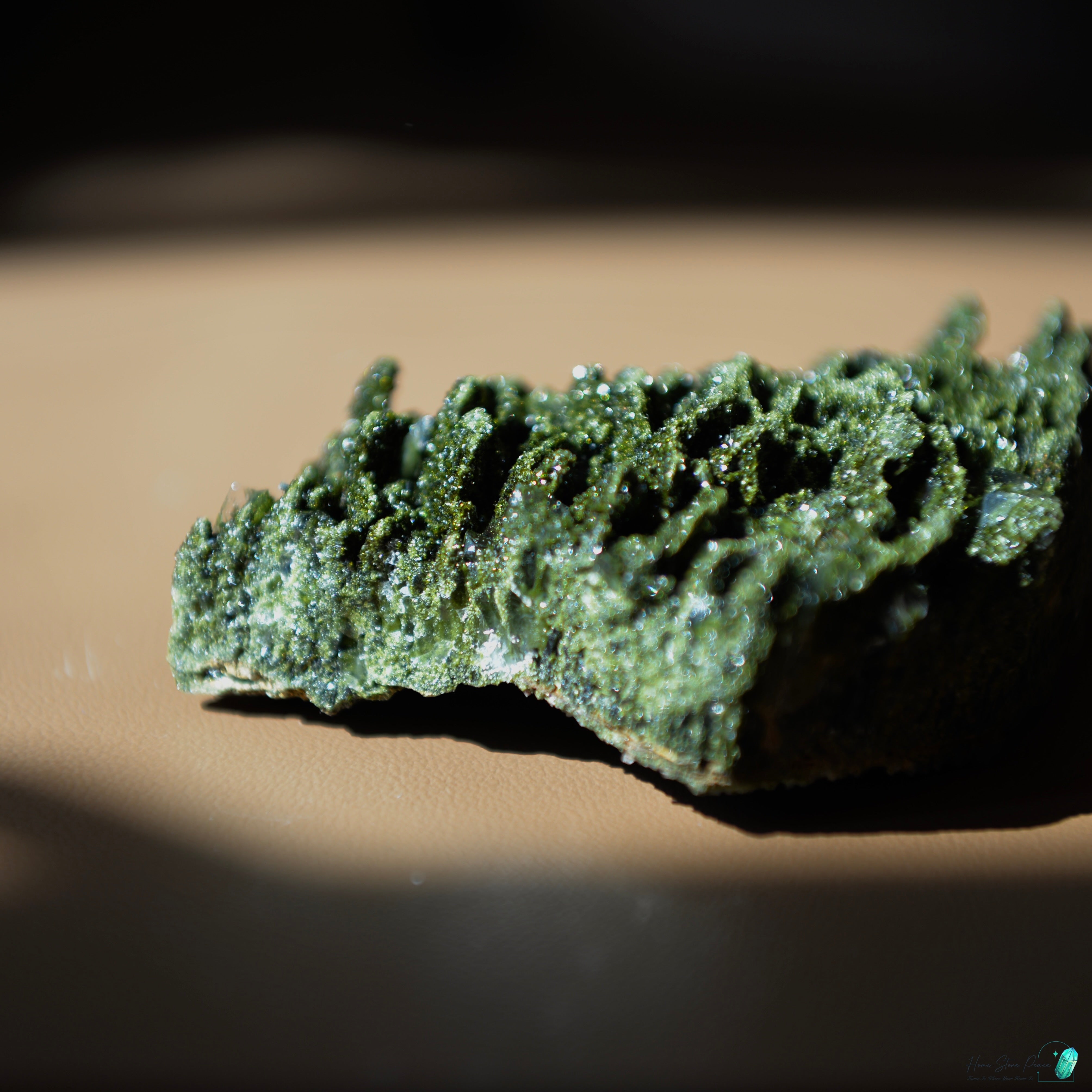 土耳其綠簾石原石 トルコフォレスト緑簾石