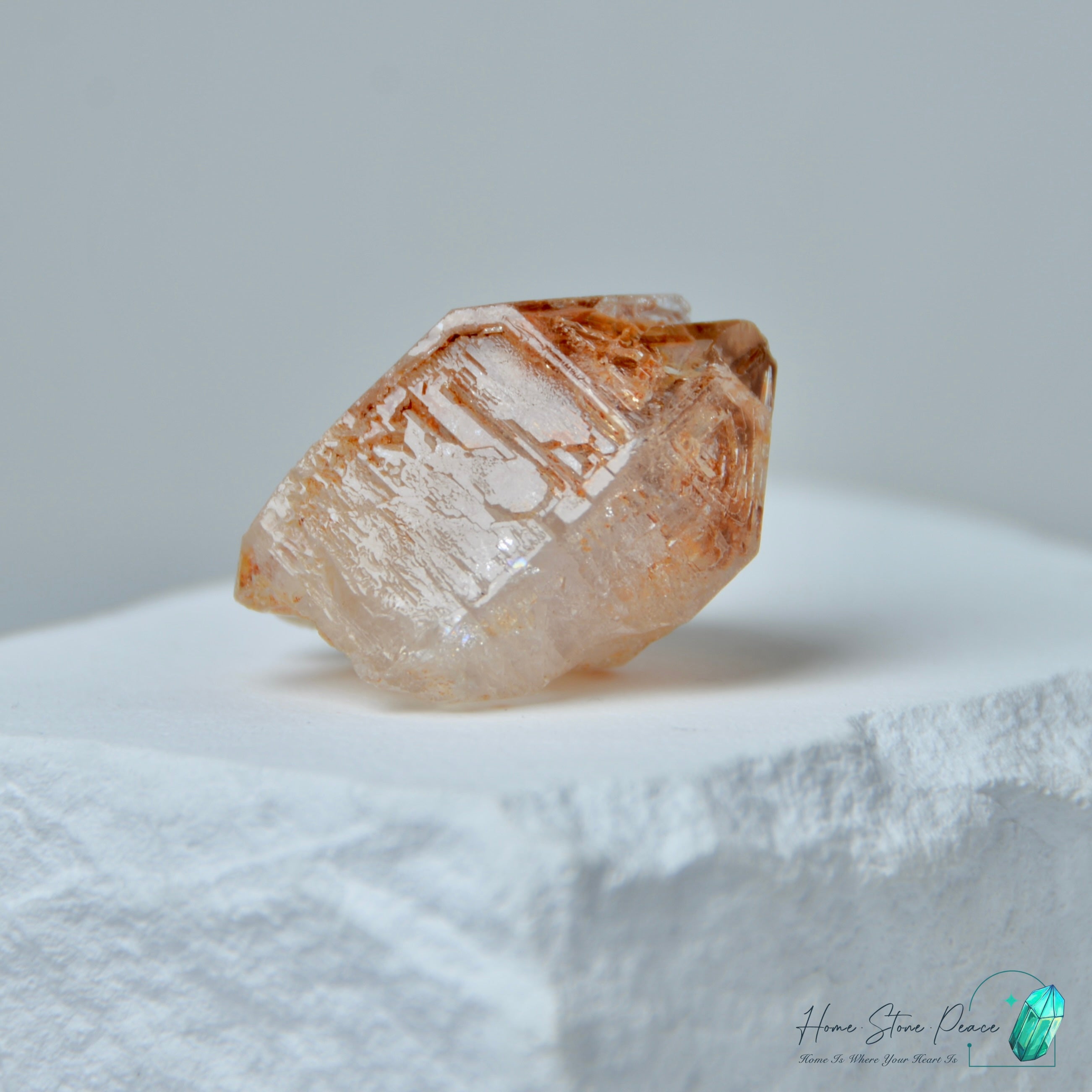 馬達加斯加紅泥骸骨水晶原石 Madagascar Red Mud Skeletal Quartz