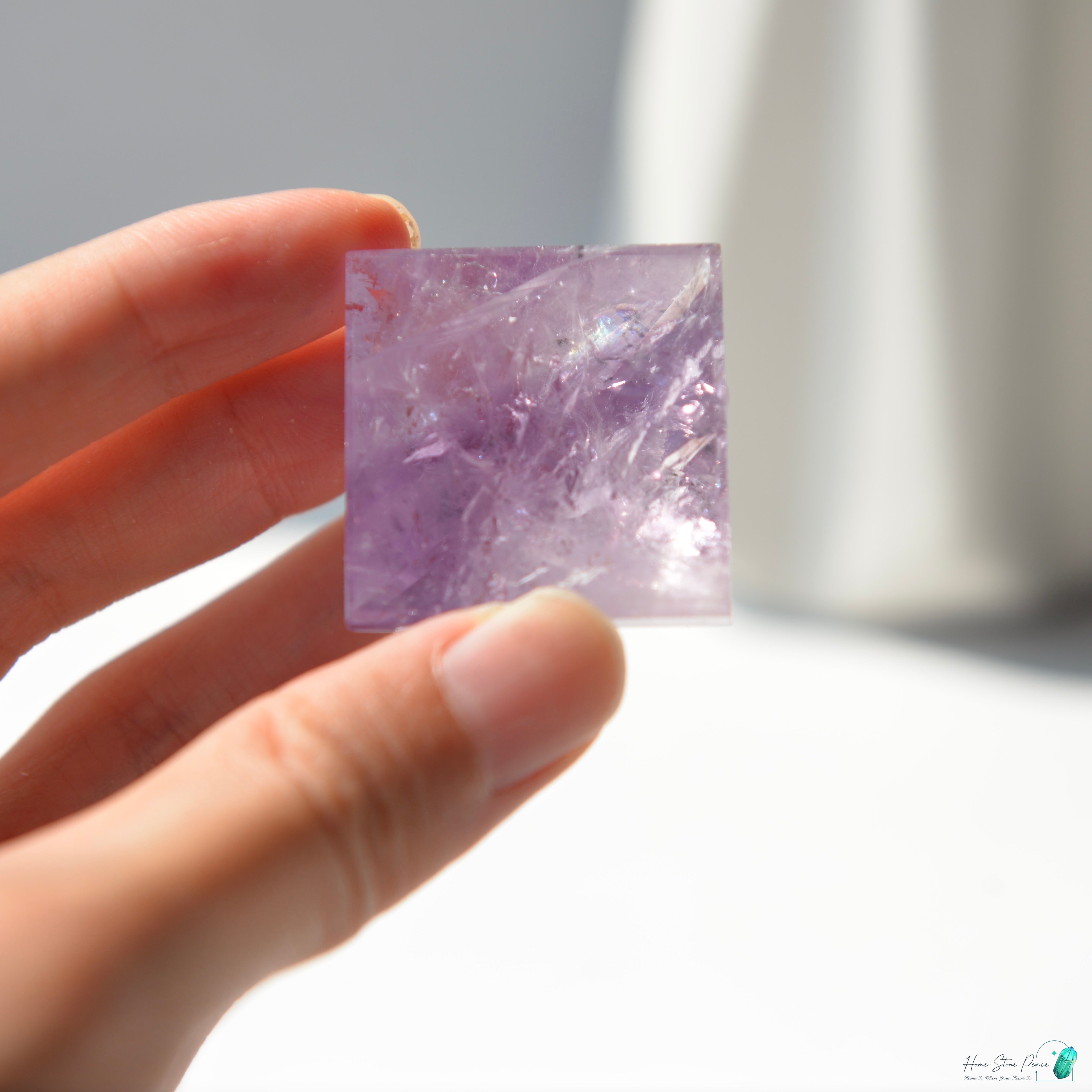 迷你幻影紫水晶金字塔ミニファントムアメジストピラミッド