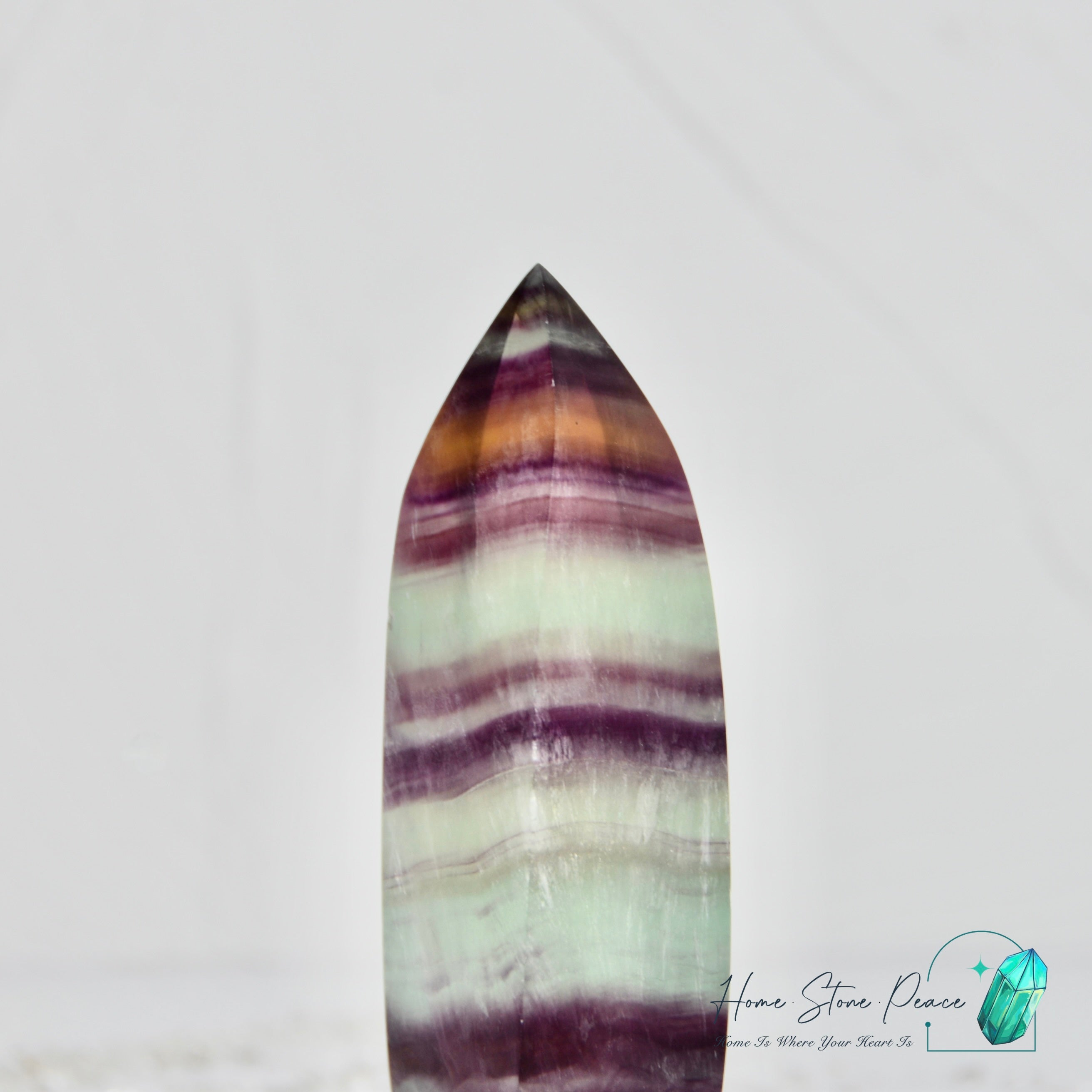 旋轉形螢石柱 Spiral Fluorite Tower