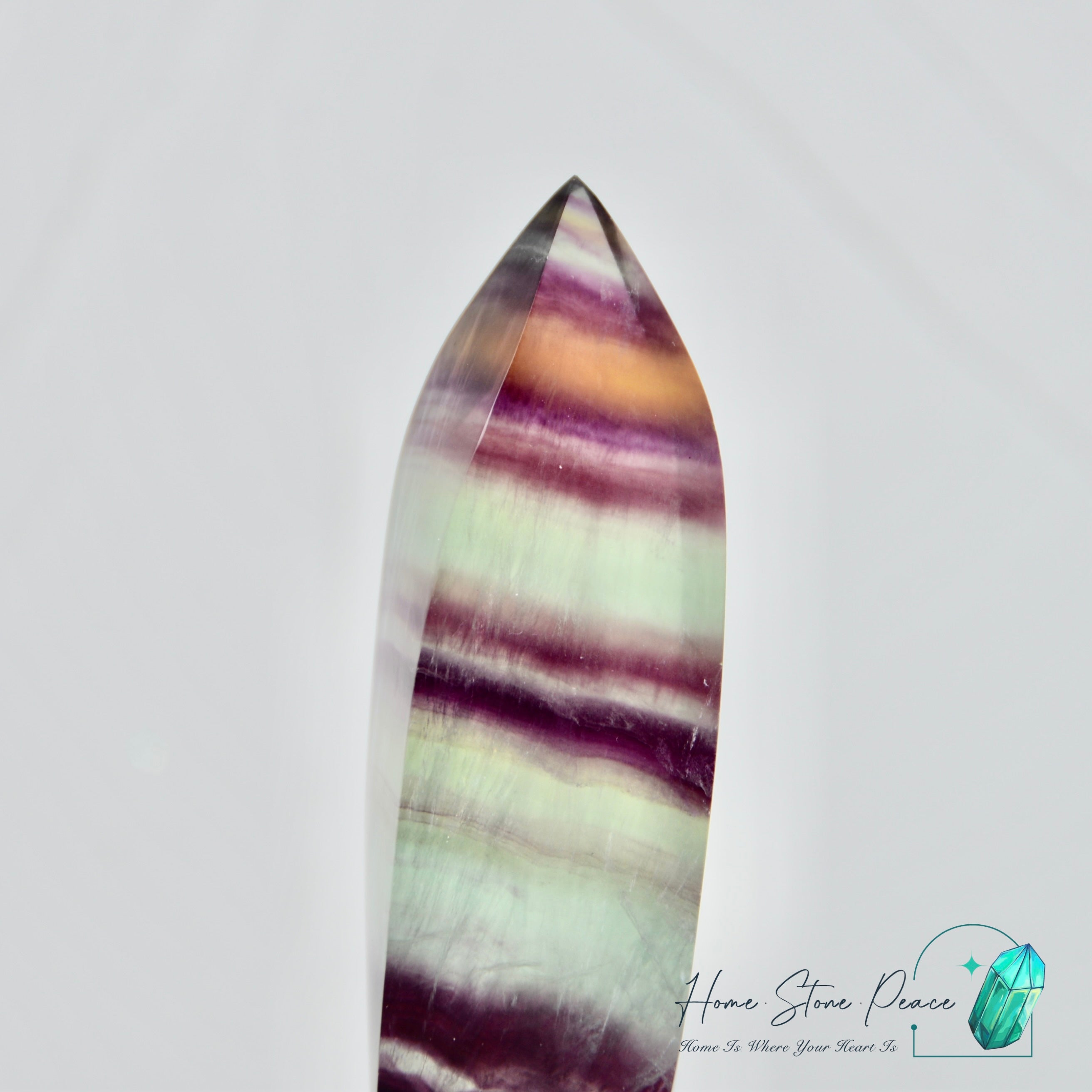 旋轉形螢石柱 Spiral Fluorite Tower