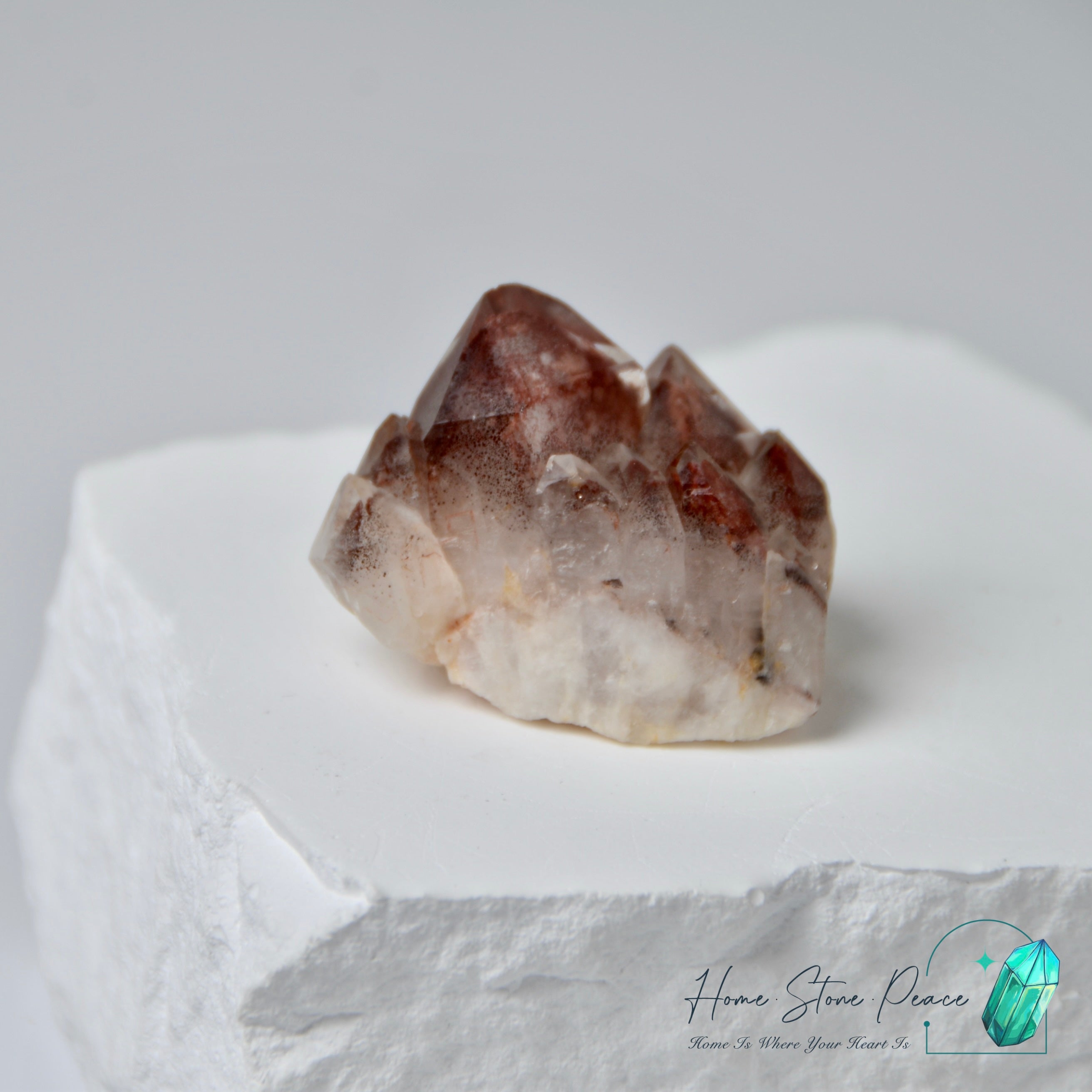 馬達加斯加紅幽靈水晶簇 Madagascar Red Phantom Cluster