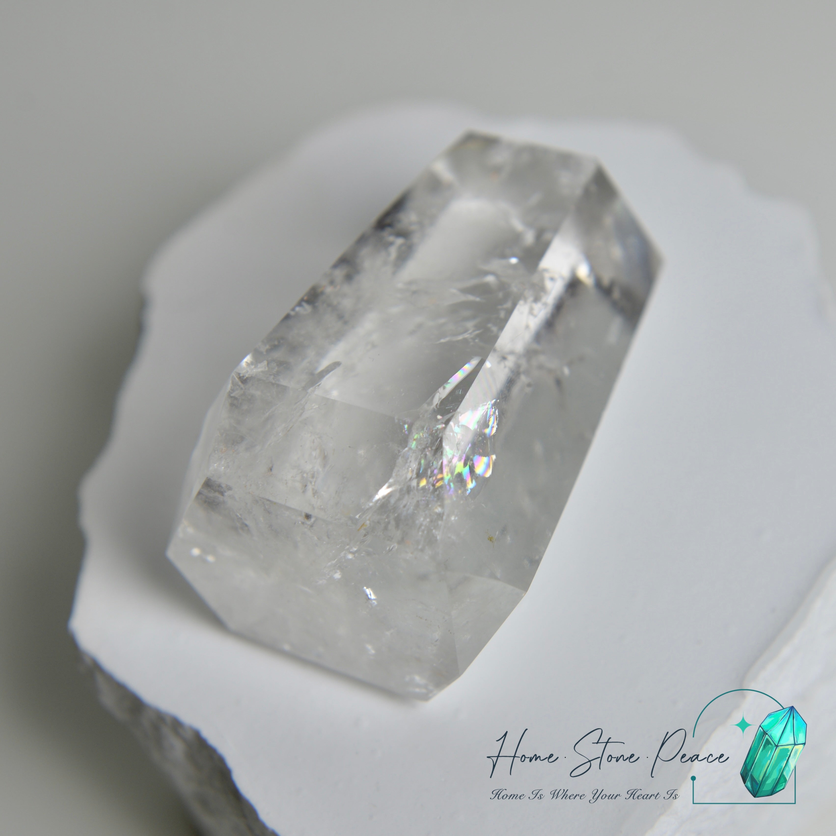 白水晶柱 Clear Quartz Tower
