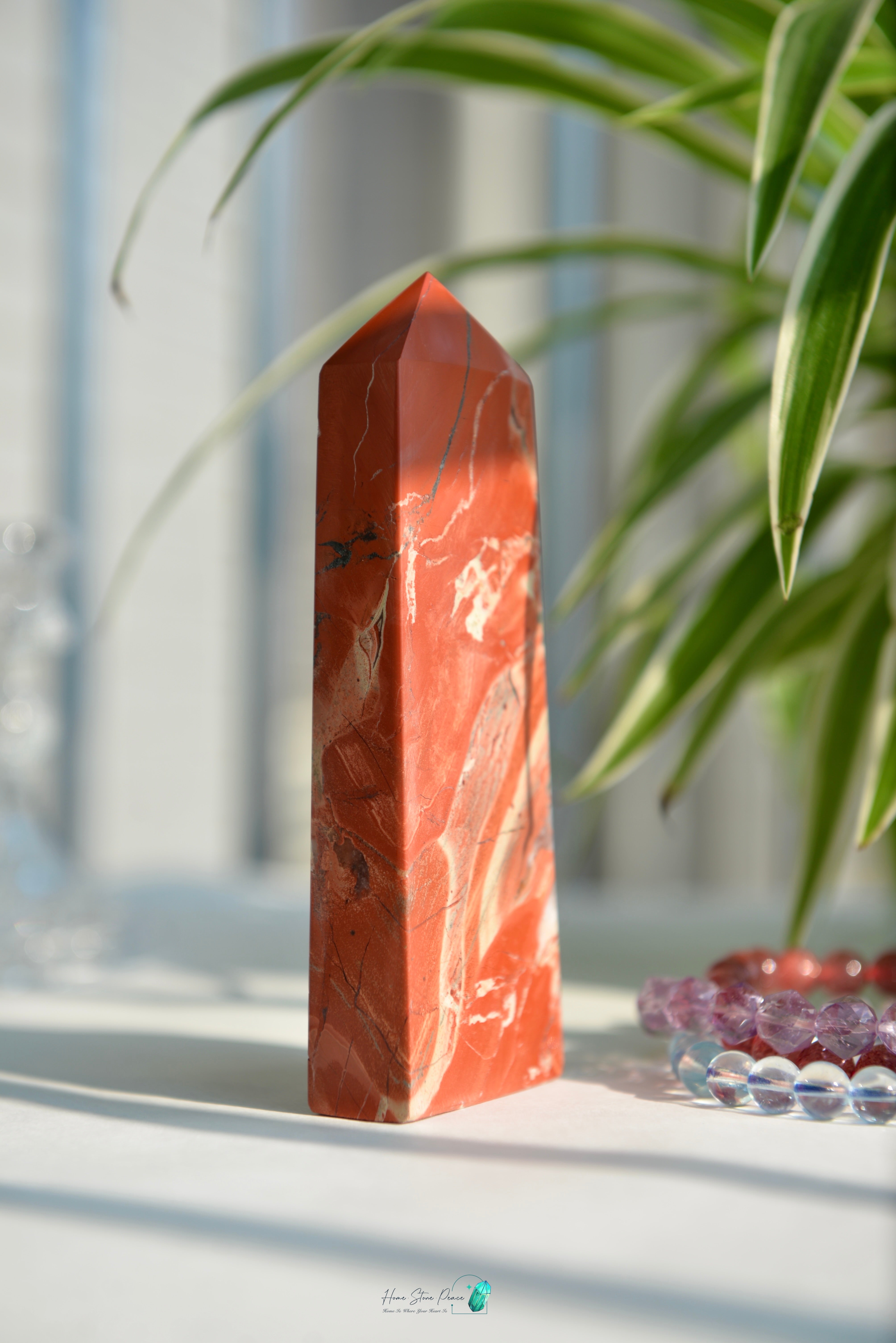 紅碧玉柱 Red Jasper Tower