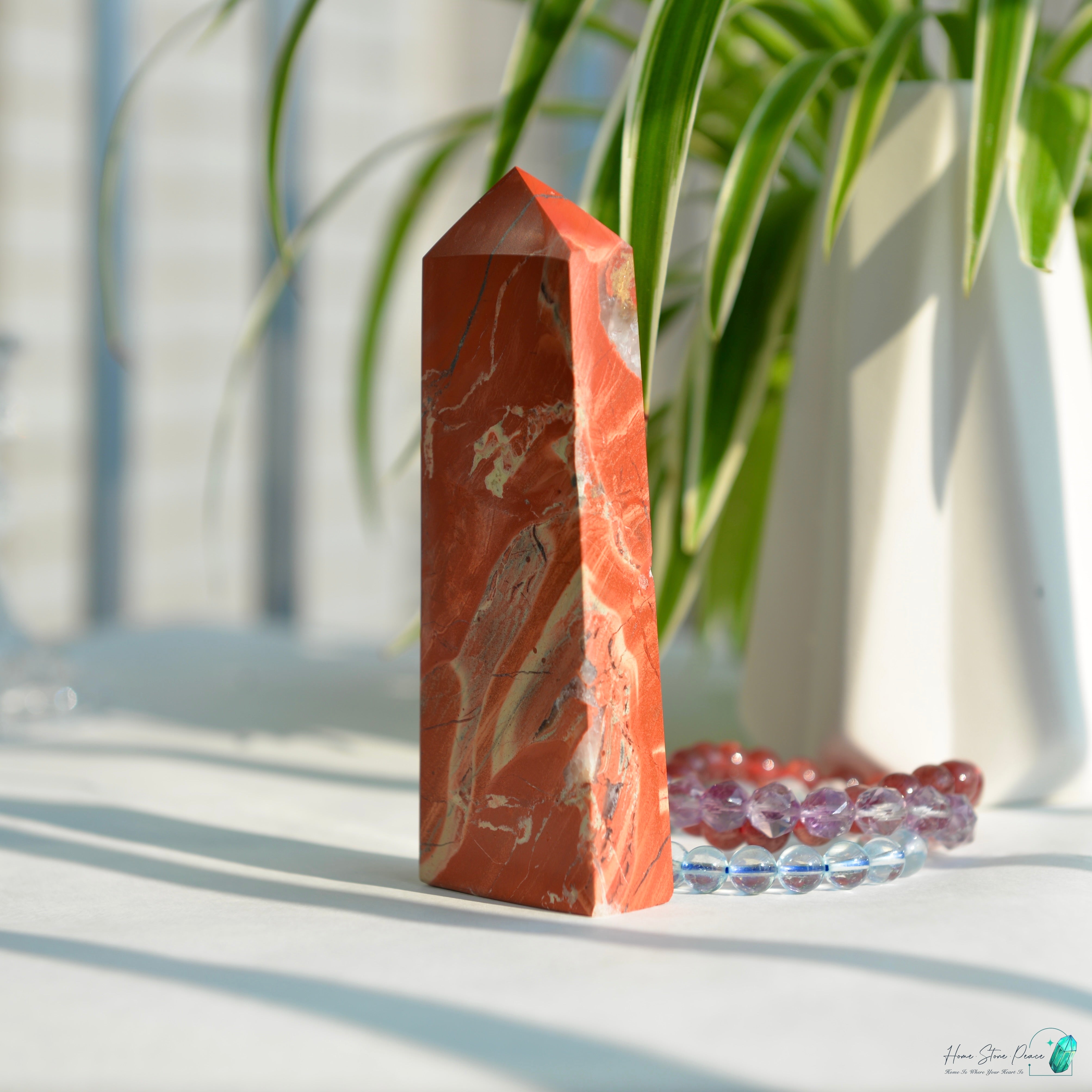 紅碧玉柱 Red Jasper Tower