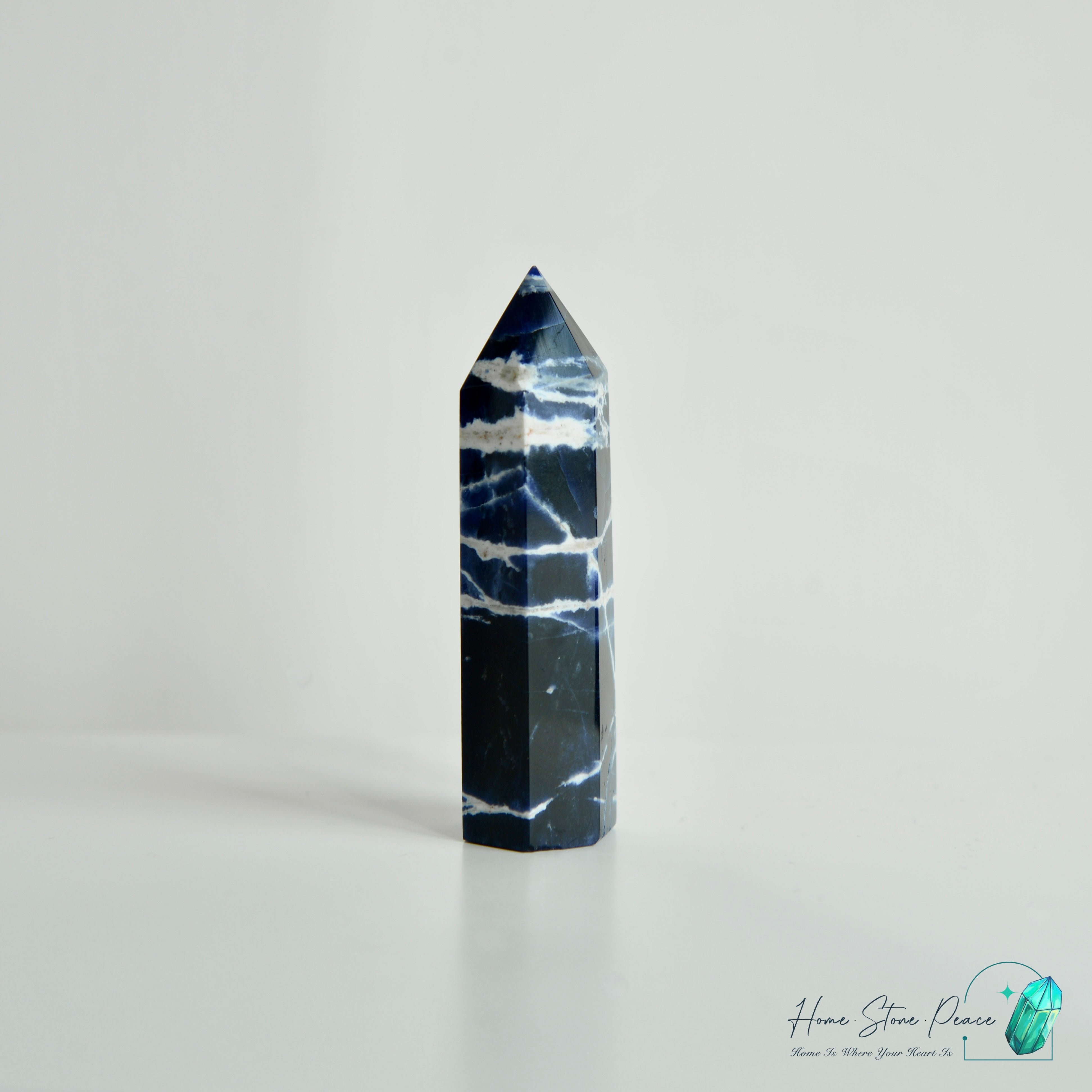 藍紋石柱 Sodalite Point