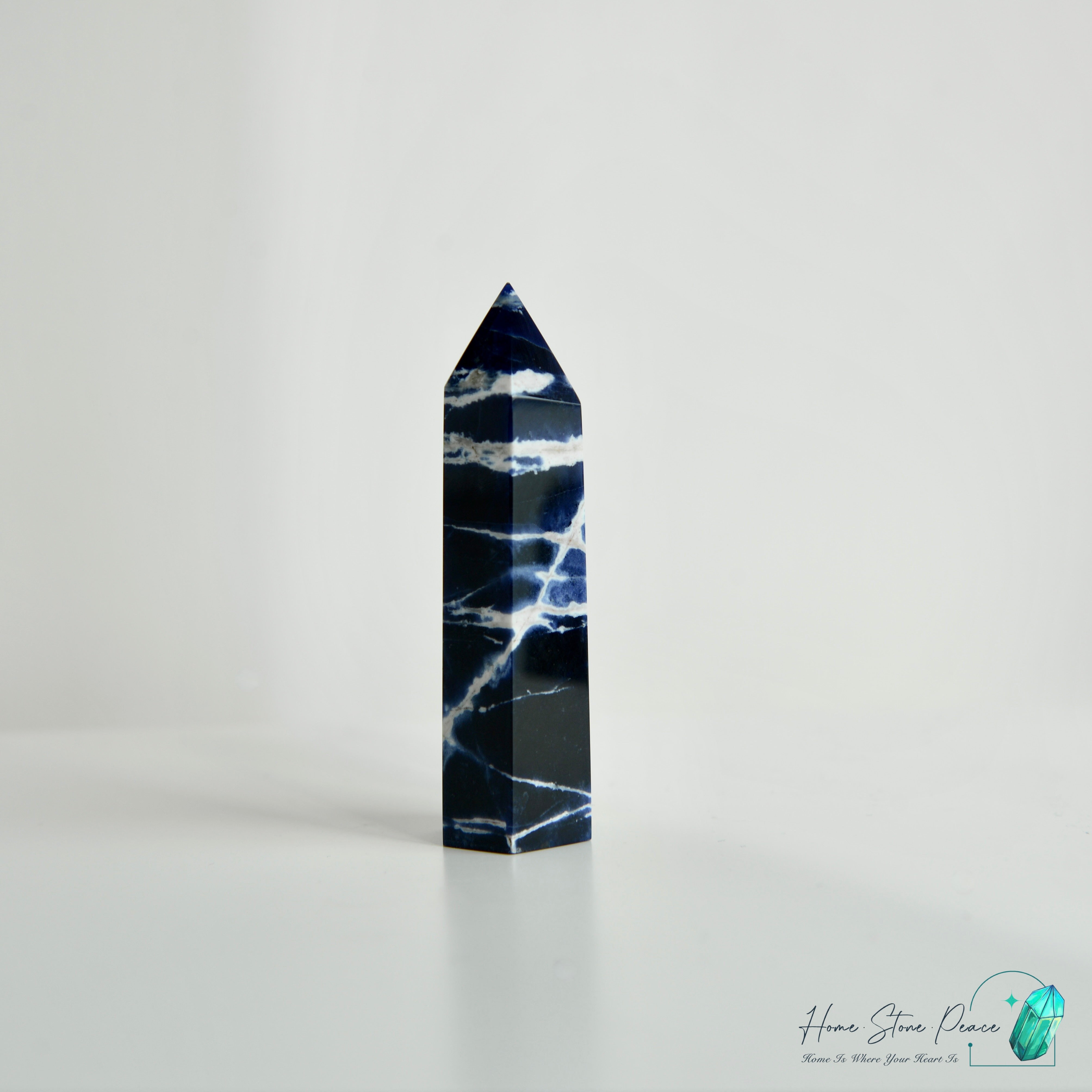 藍紋石柱 Sodalite Point