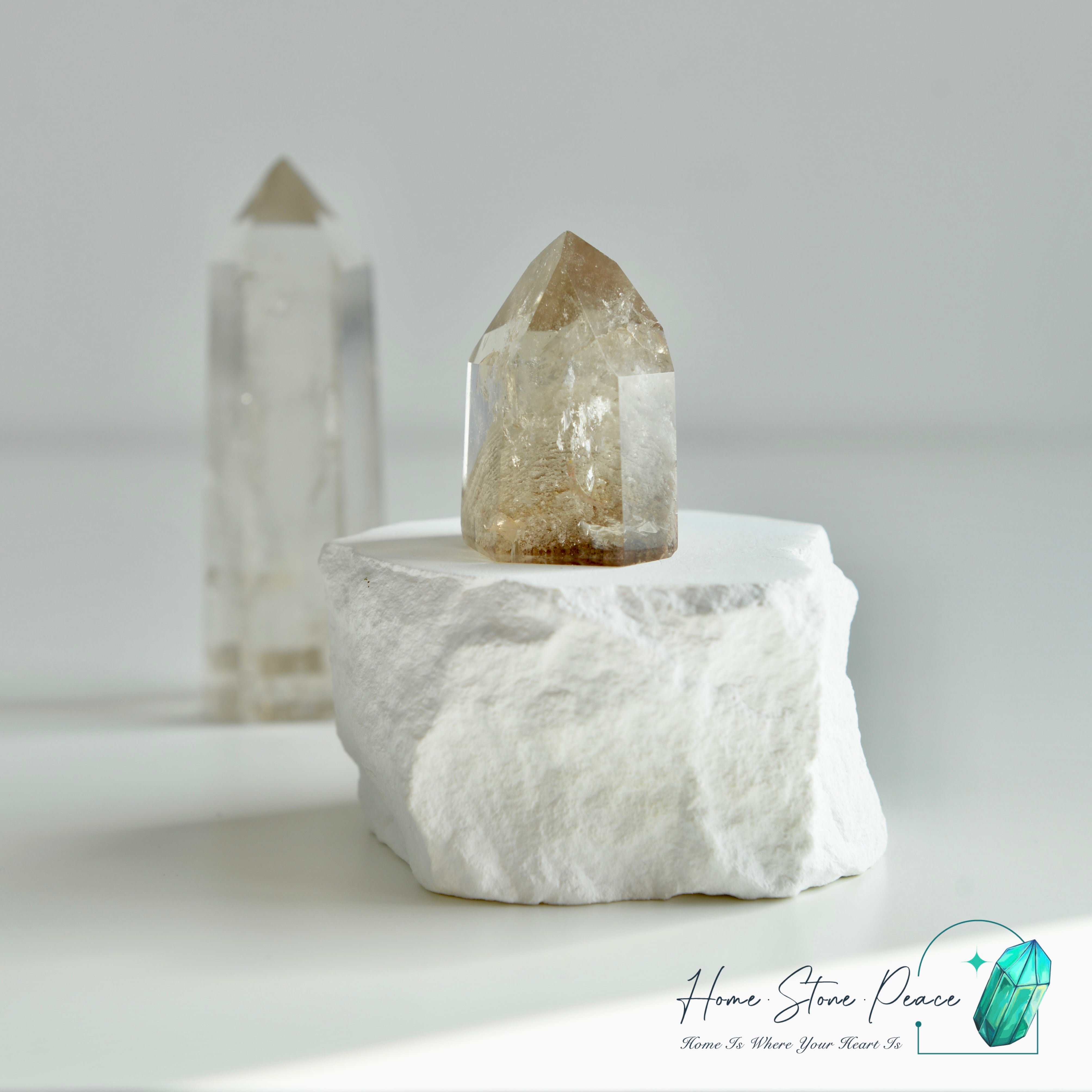 幽靈茶水晶 Smoky Phantom Quartz