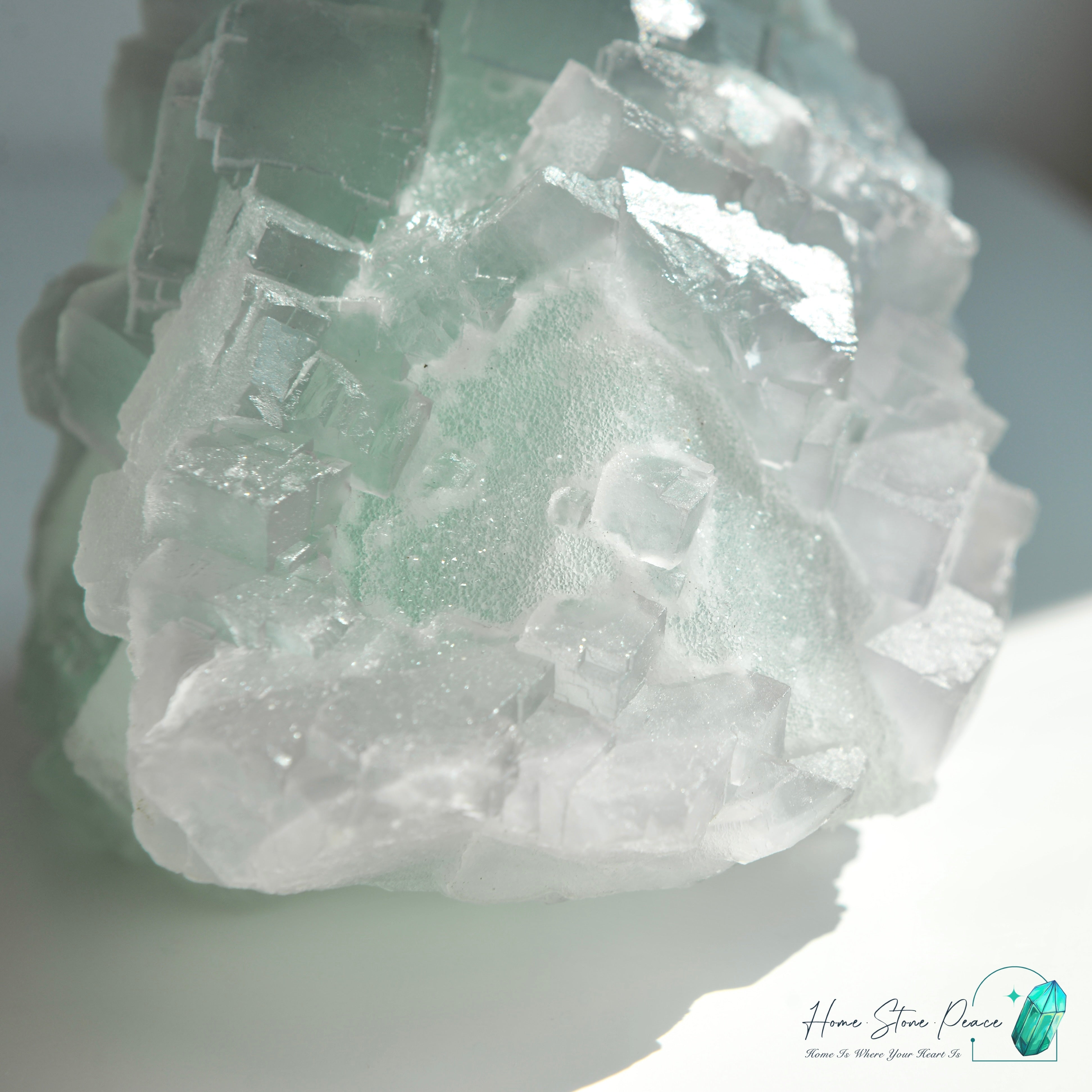 綠紫螢石小山丘連底座 Green and Purple Fluorite Mountain with Stand