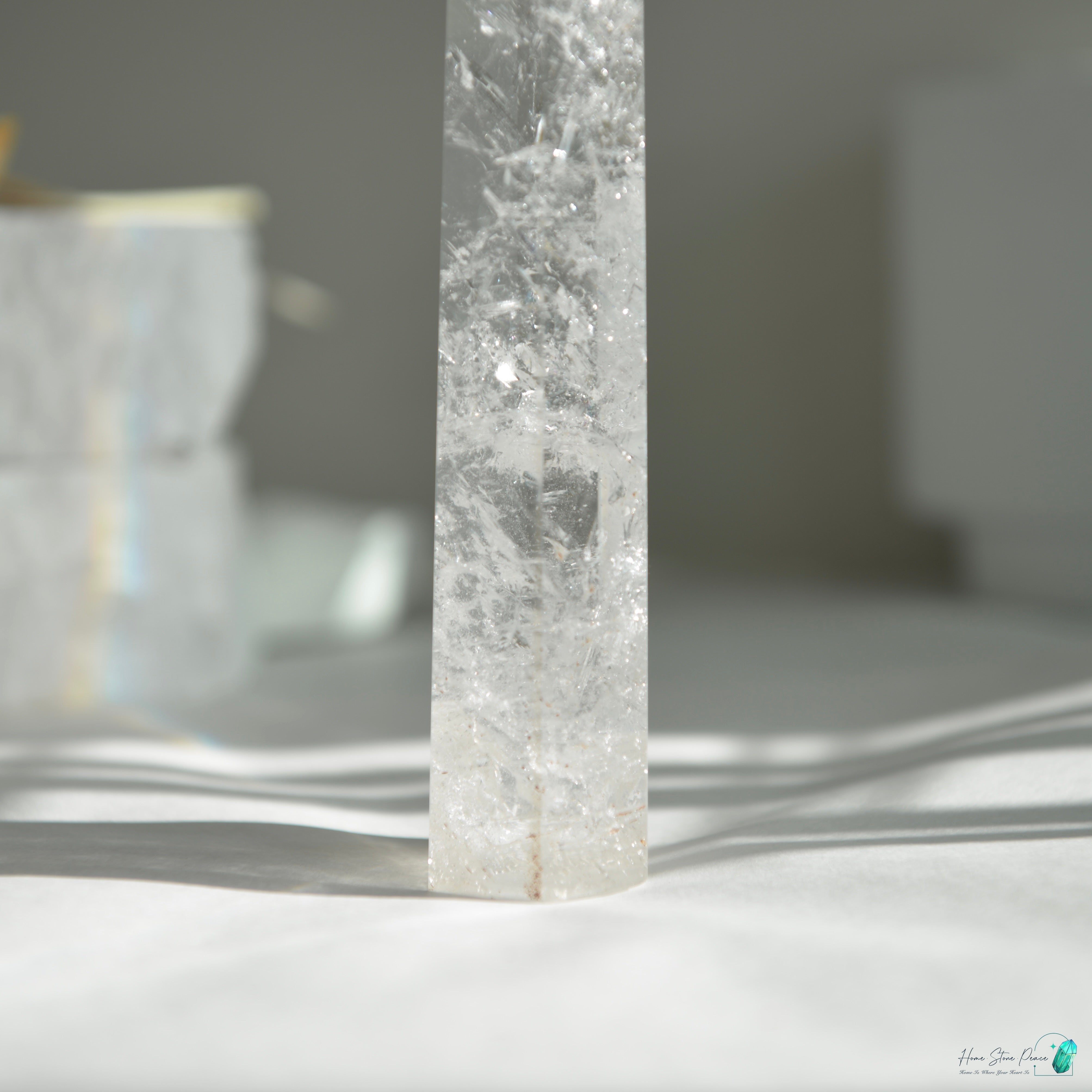 白水晶柱(大) Large Clear Quartz Tower