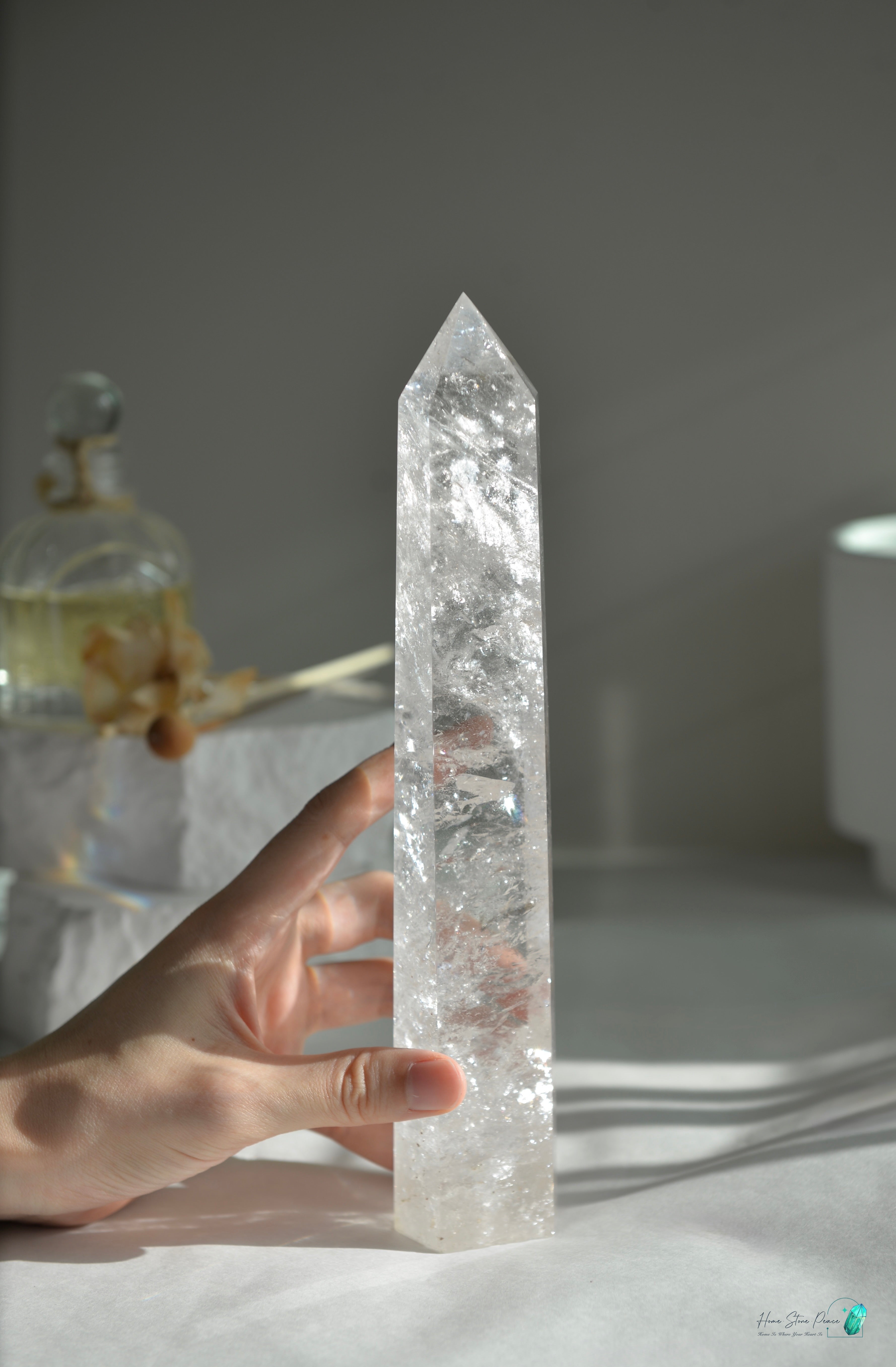 白水晶柱(大) Large Clear Quartz Tower