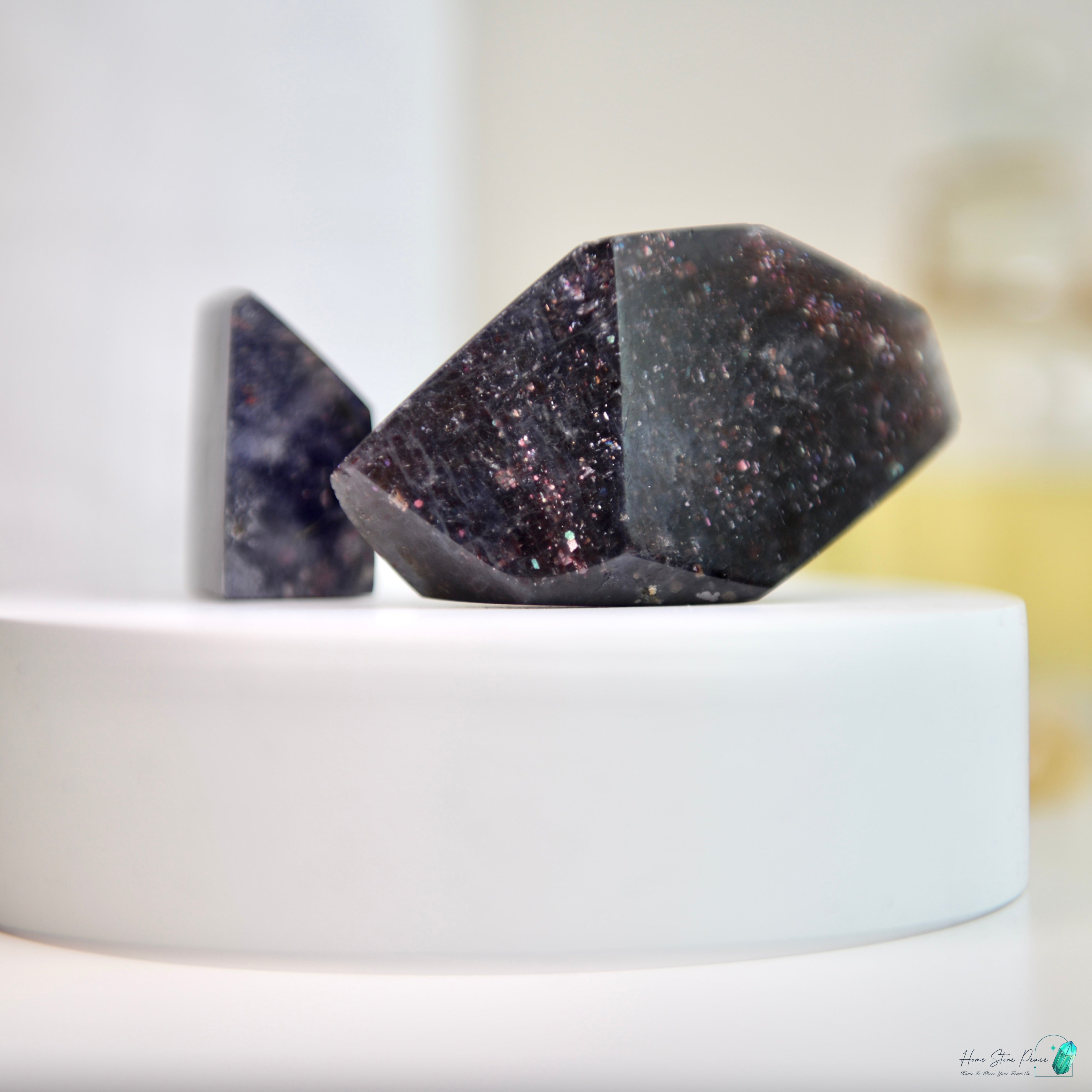 血滴堇青隨形 Bloodshot Lolite Freeform