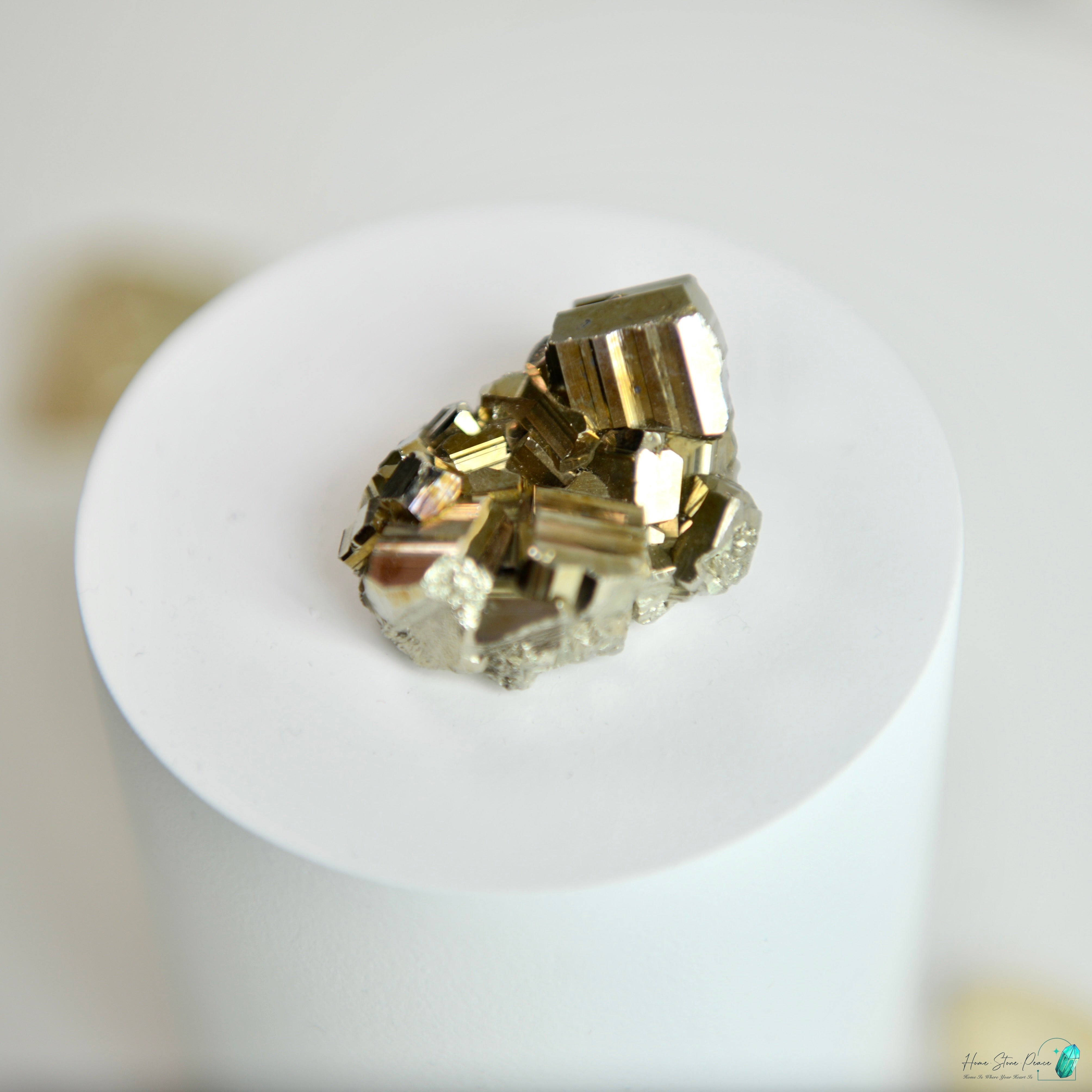 インド黃鐵礦 インドネシア産黄鉄鉱クラスター