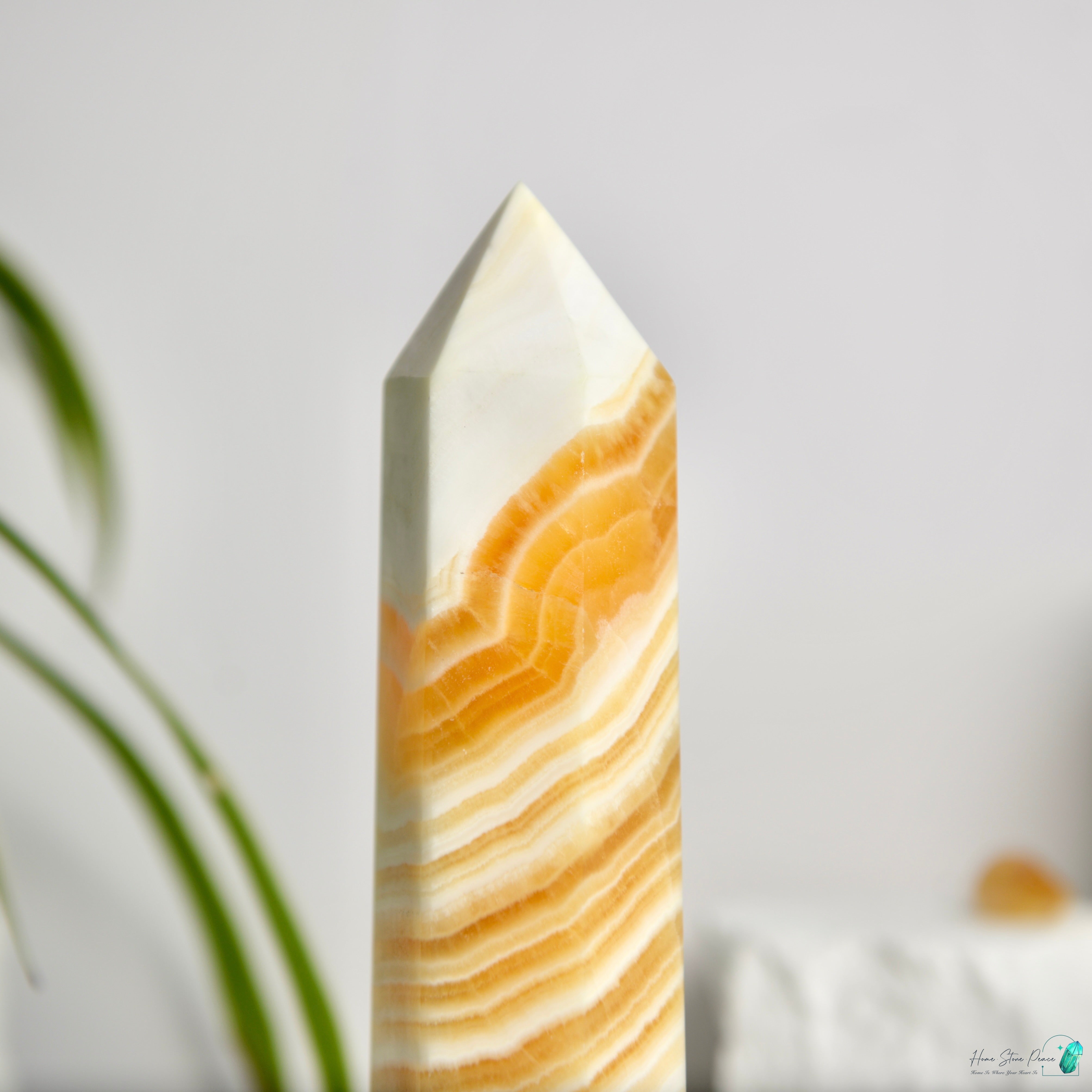 橙色方解石柱 Orange Calcite Tower
