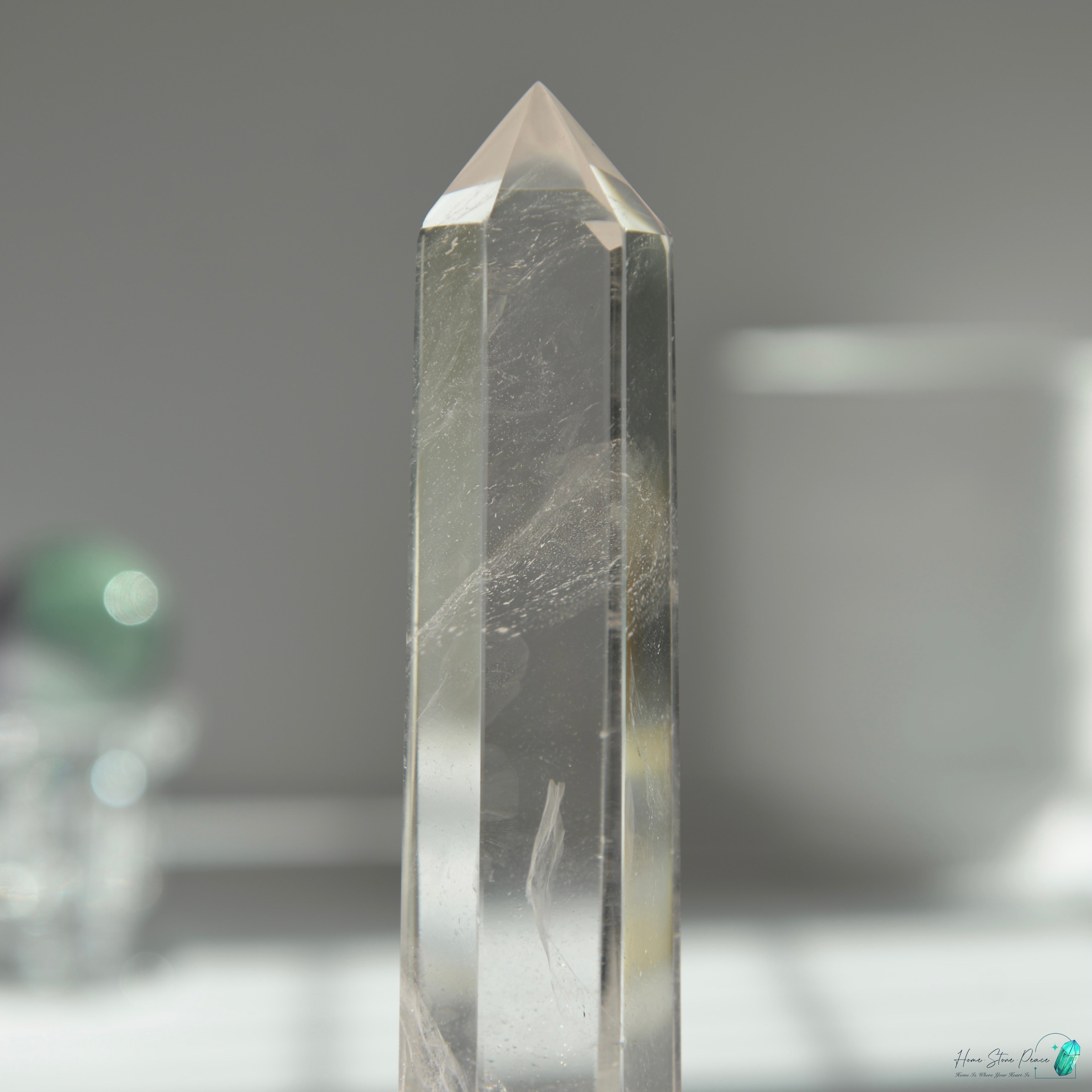 白水晶柱 Clear Quartz Tower
