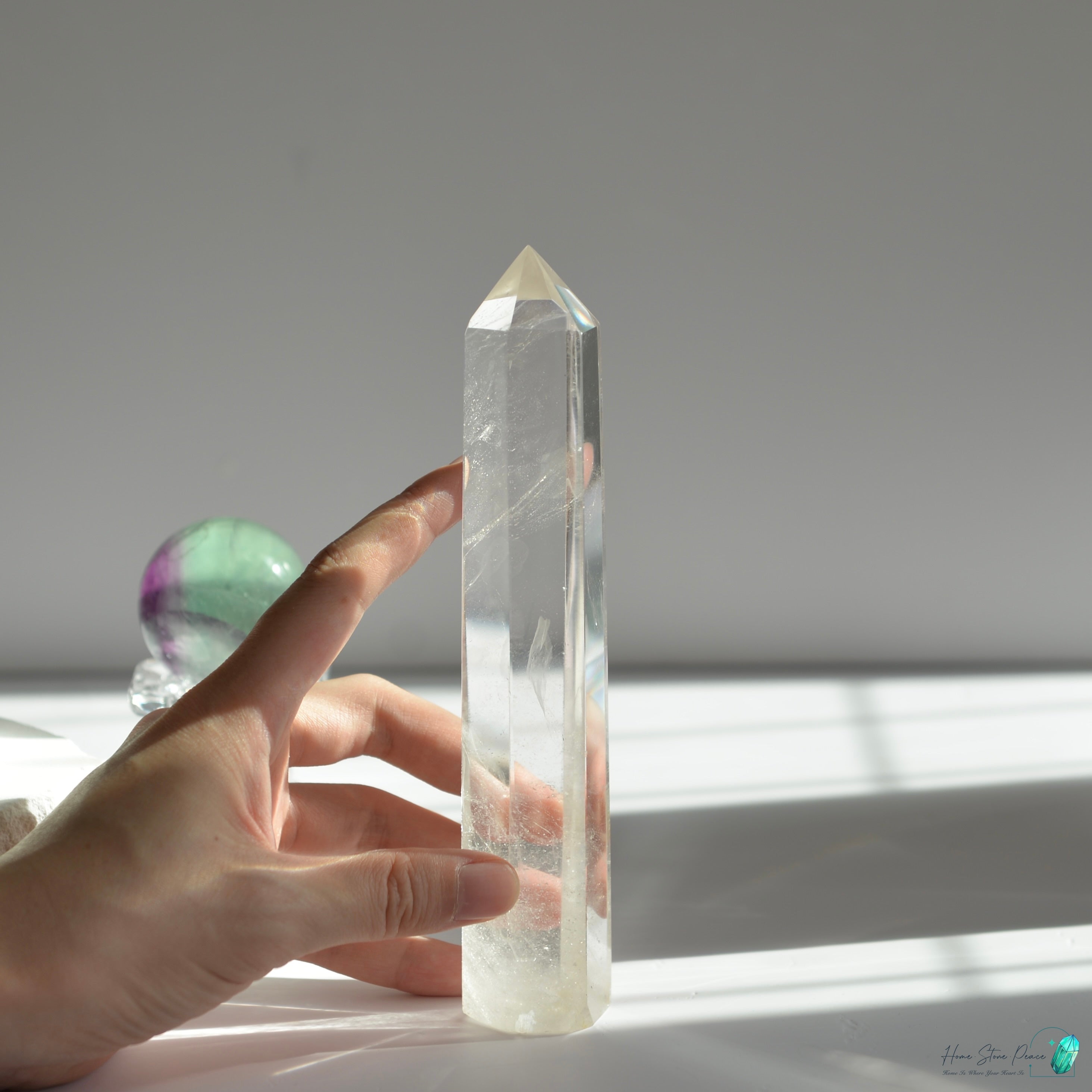 白水晶柱 Clear Quartz Tower