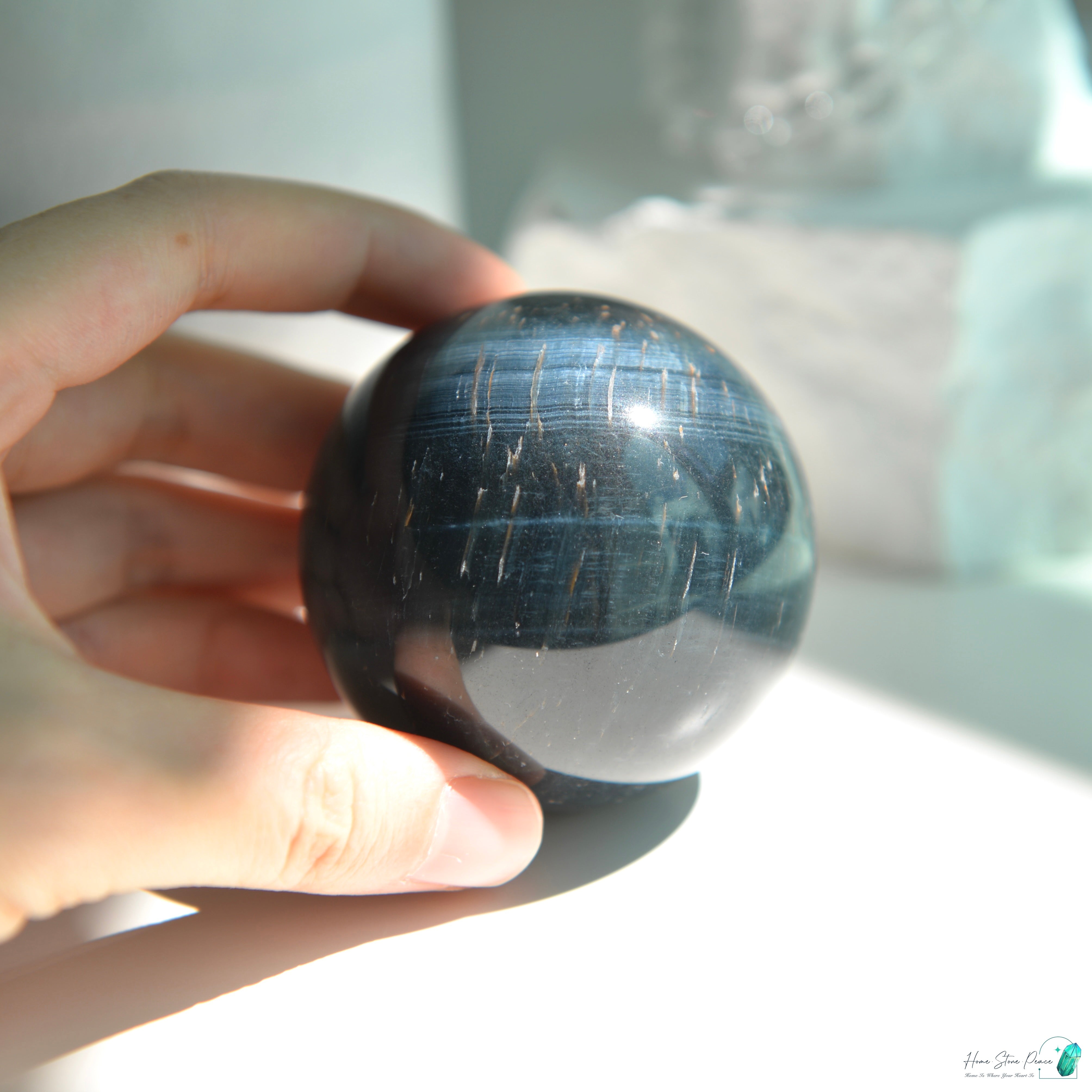 藍虎眼石球 Blue Tiger's Eye Sphere
