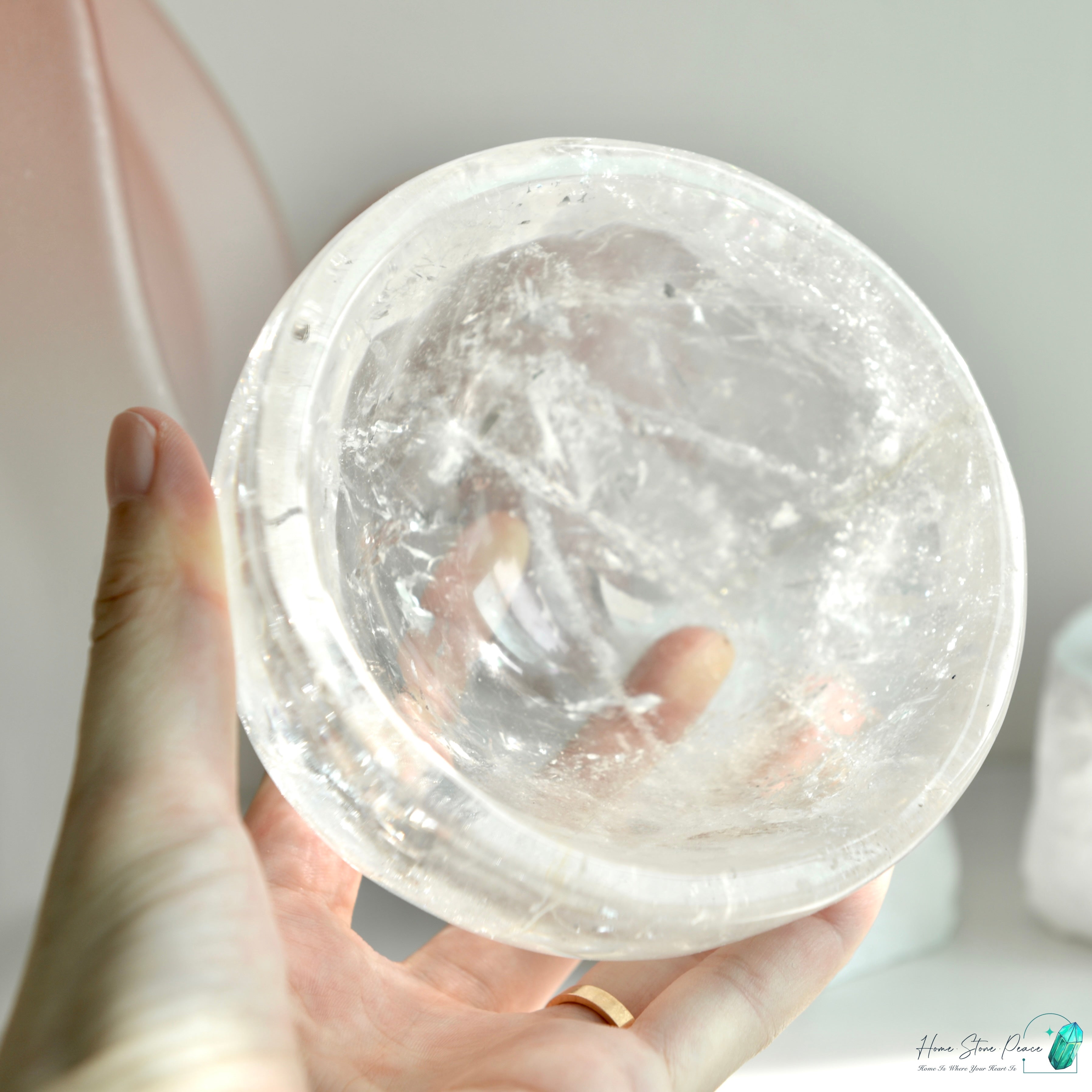 白水晶碗 Clear Quartz Bowl